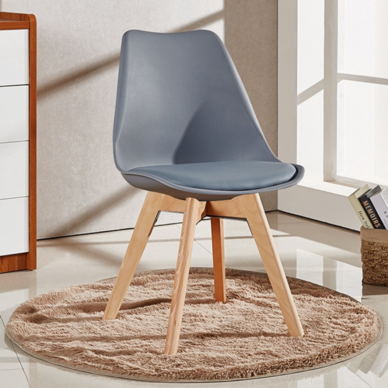 These Jamie Lorenzo Chairs Are Selling Fast – Here’s Why