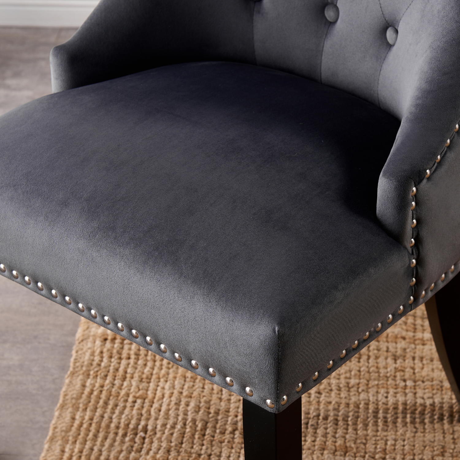 Windsor studded edge velvet chair