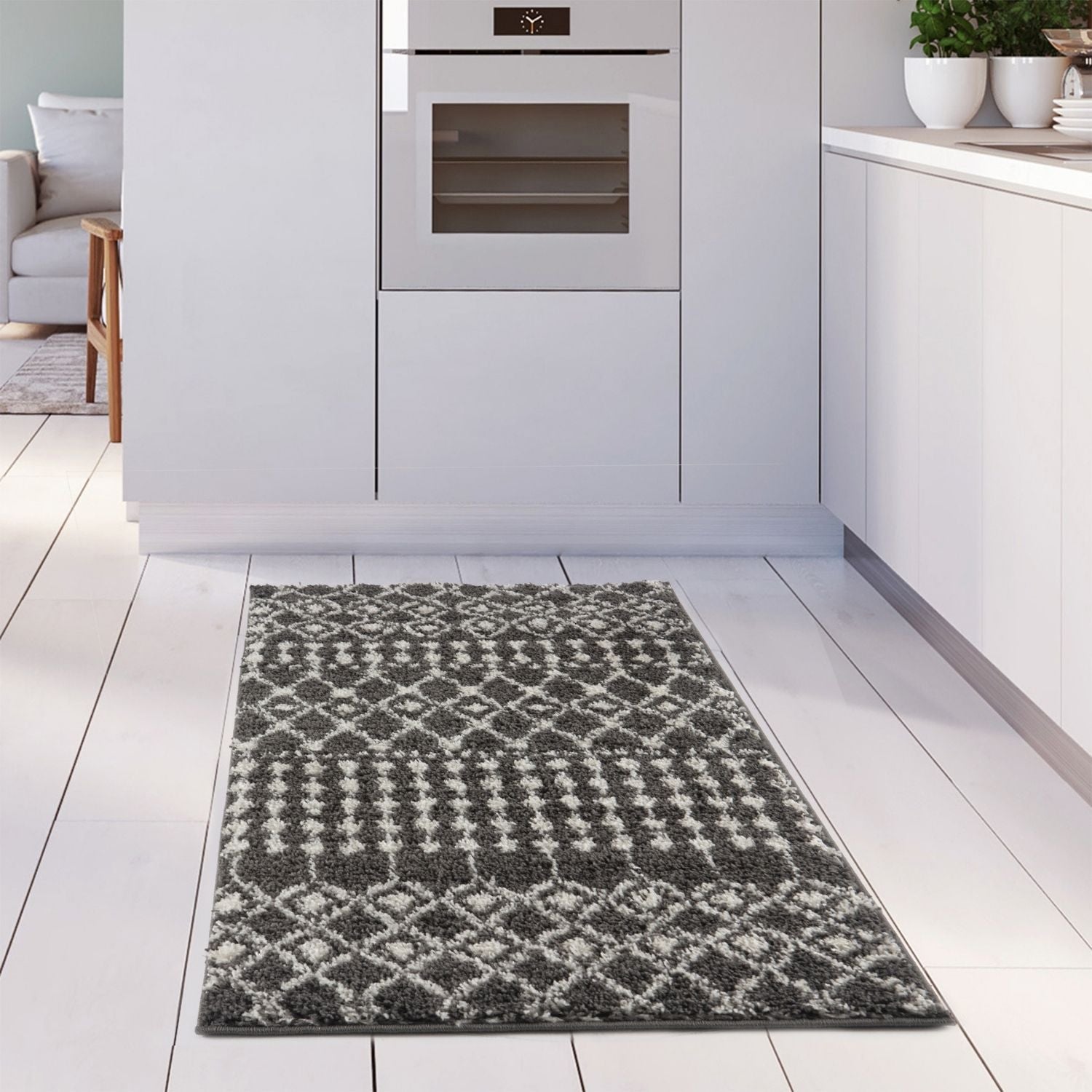 Moroccan Dark Grey Shaggy Rug | 1040 - PN Home