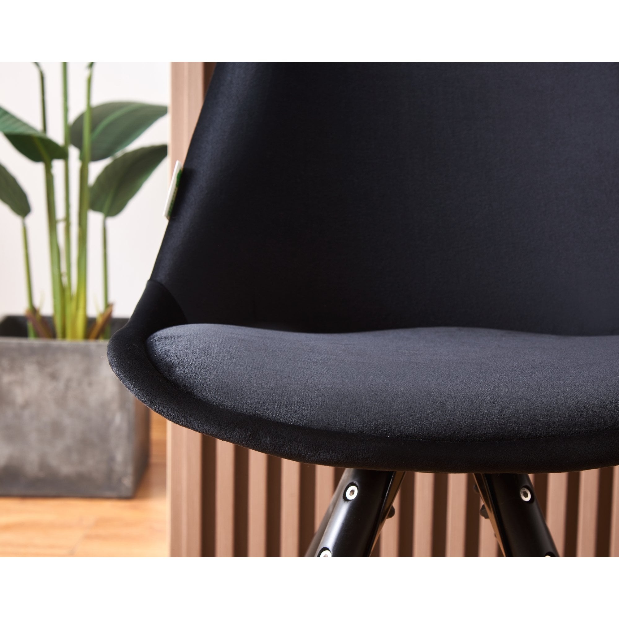 Sofia Velvet Dining Chair with Metal Legs - Retro Scandinavian Style - PN Home