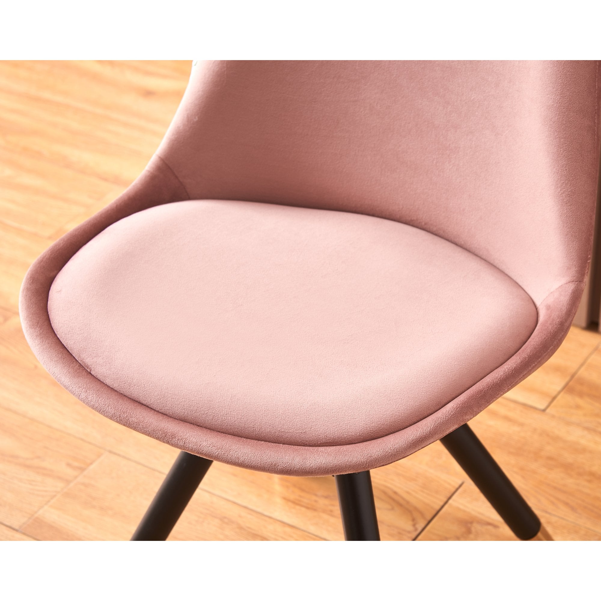 Sofia Velvet Dining Chair with Metal Legs - Retro Scandinavian Style - PN Home