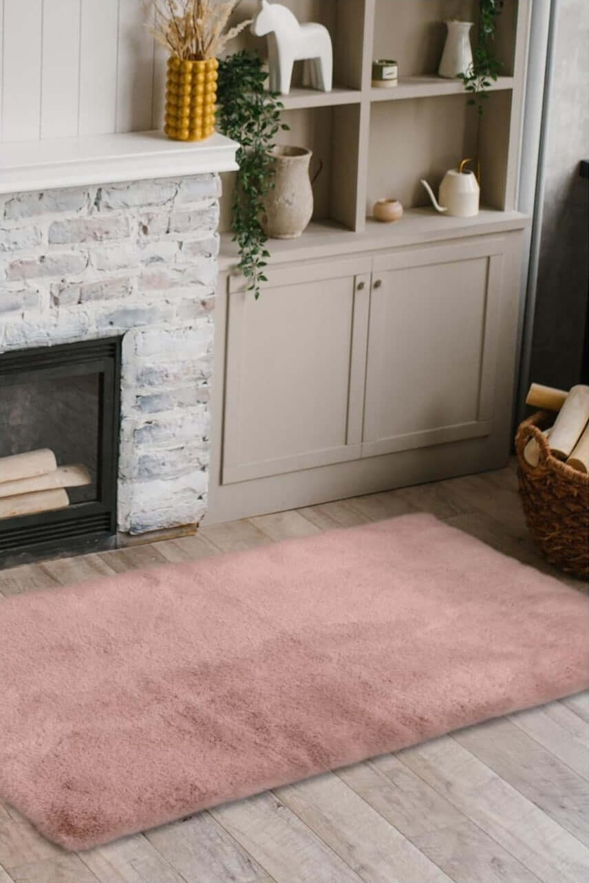 Luxury Pink Faux Fur Rug - PN Home