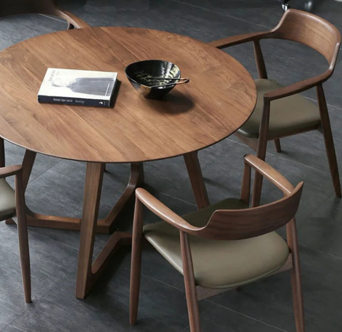 Bashira Dining Table - PN Home