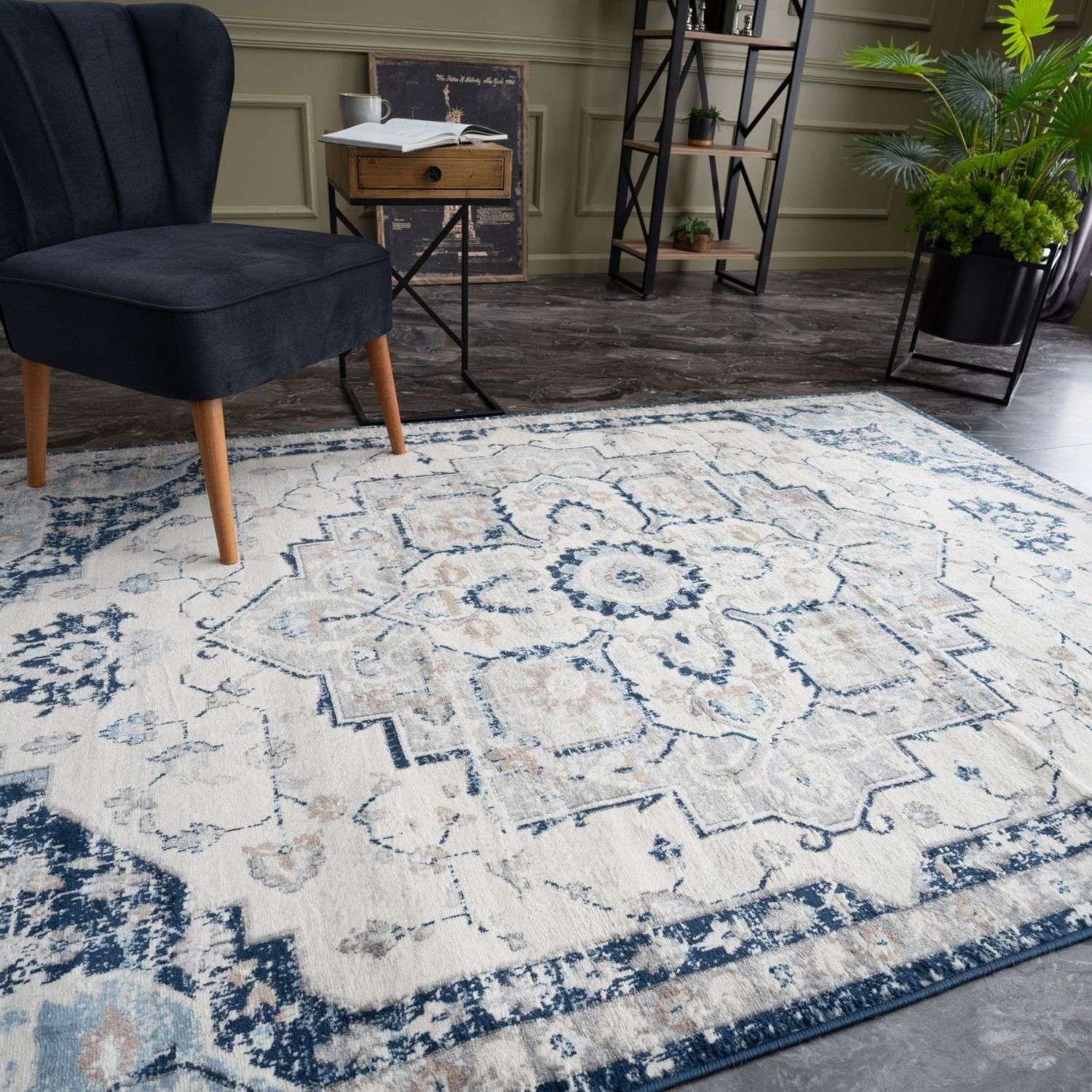 Montana Vintage Navy Rugs | 4000 - PN Home
