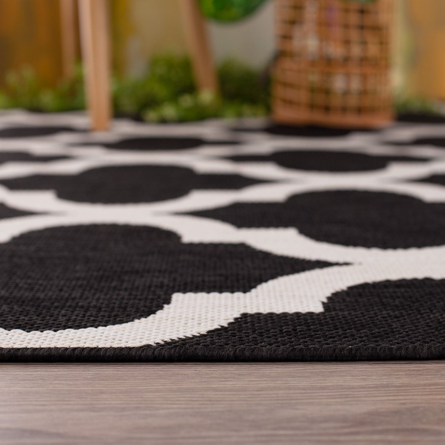 Ecology Outdoor Rug Black | 400B - PN Home