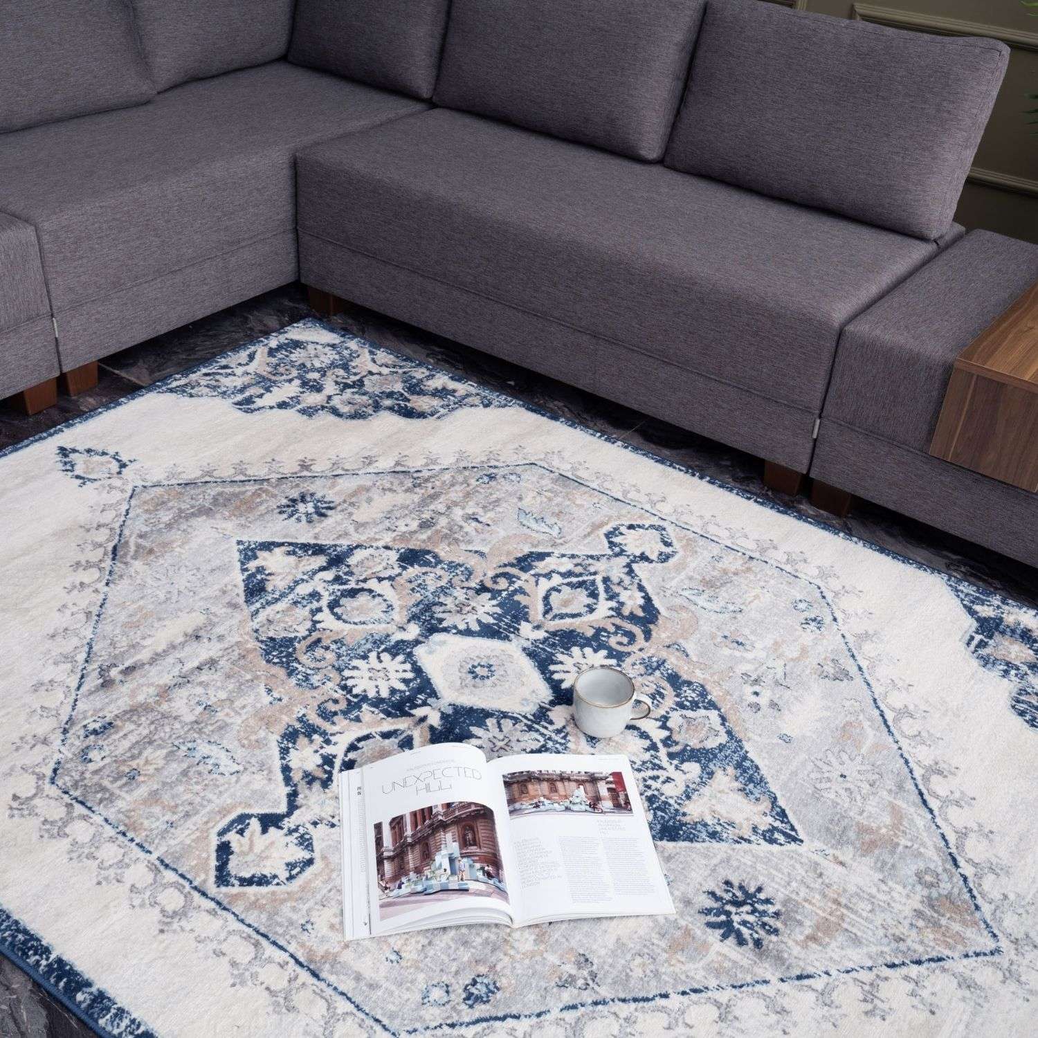 Montana Vintage Navy Rugs | 4020 - PN Home