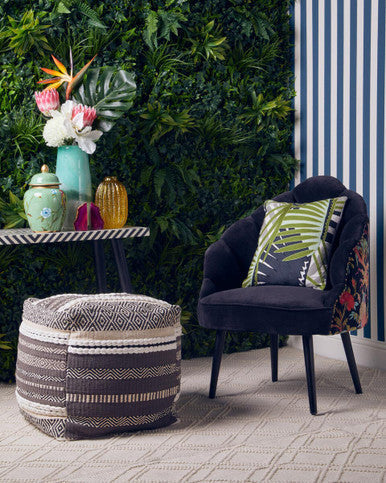 Cefena Peacock Design Scalloped Chair