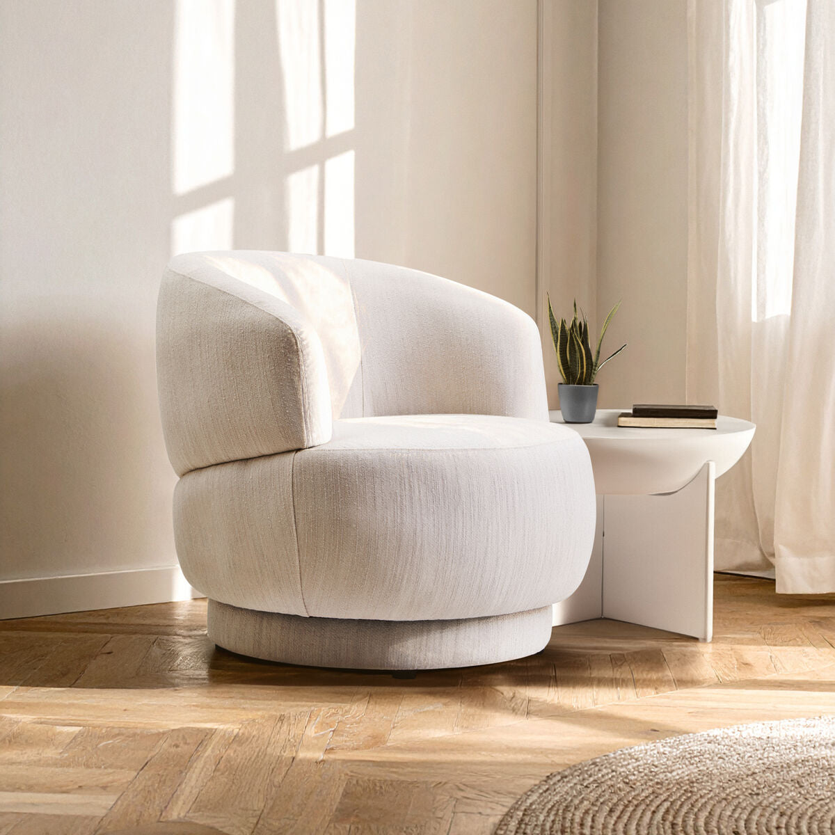 Dale Ivory Linen Curved Chair - PN Home