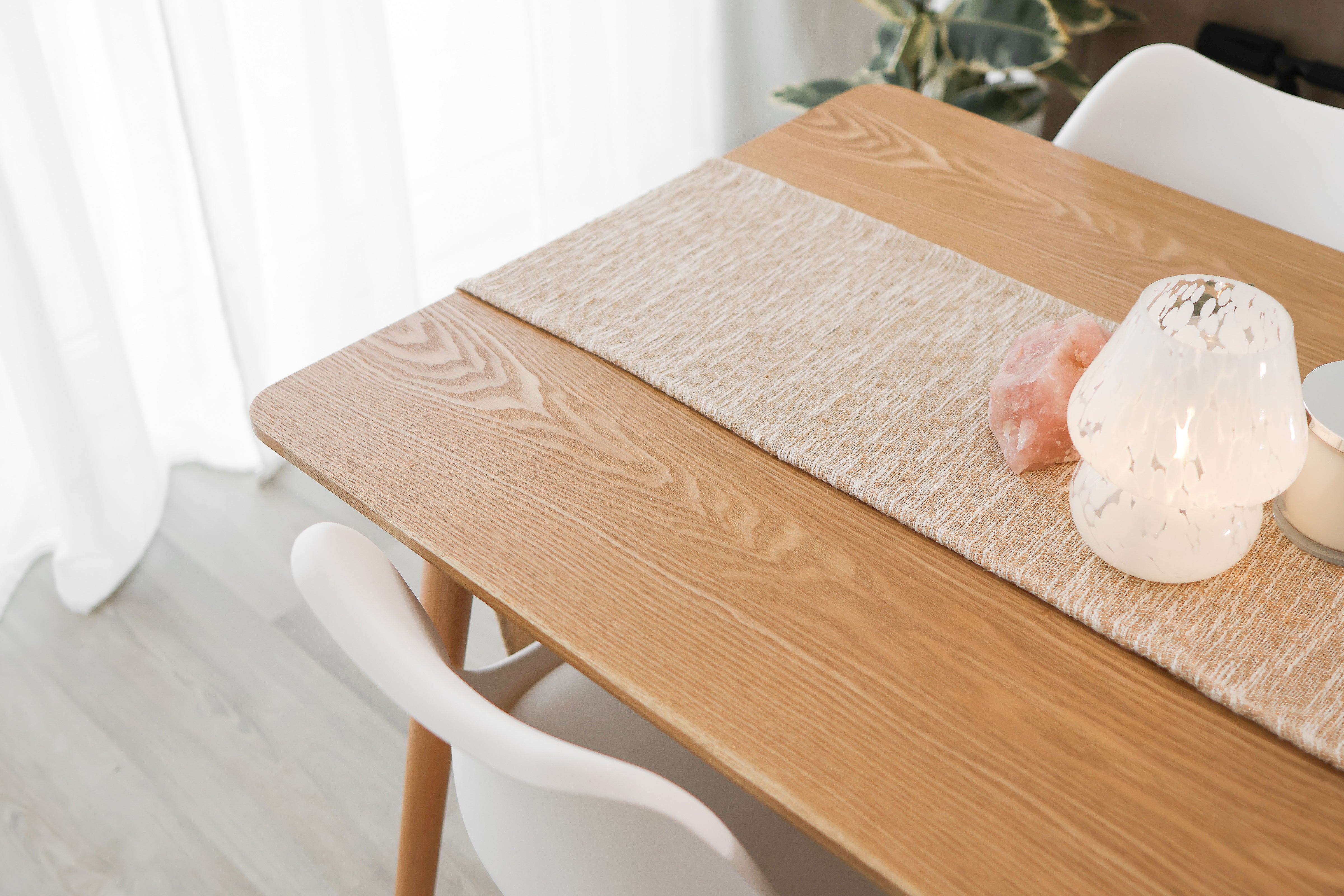 5-Piece Halo Dining Set (Oak Table + 4 Jamie Lorenzo Tulip Chairs) - PN Home