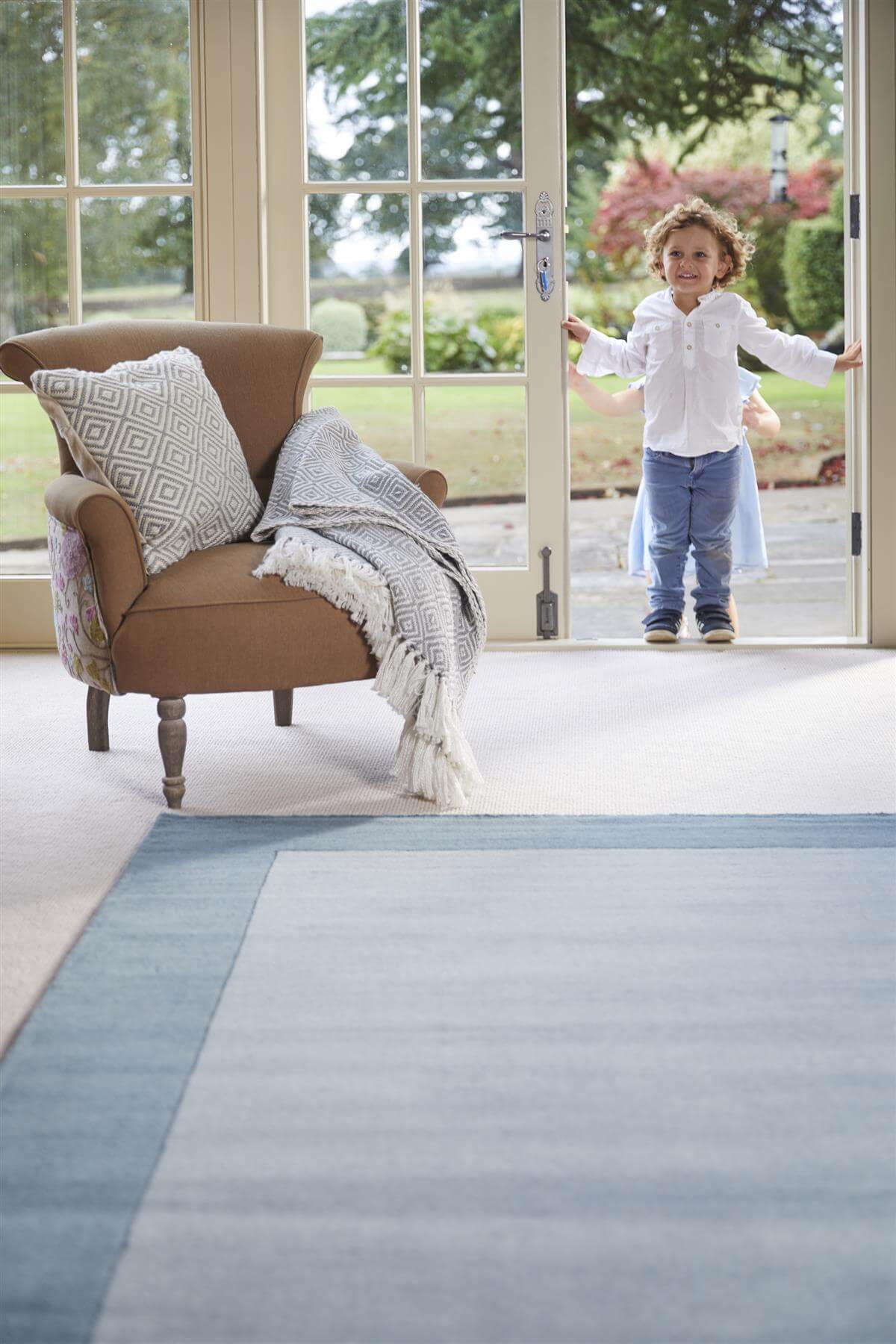 Bordered Duck Egg Blue Wool Rug - PN Home