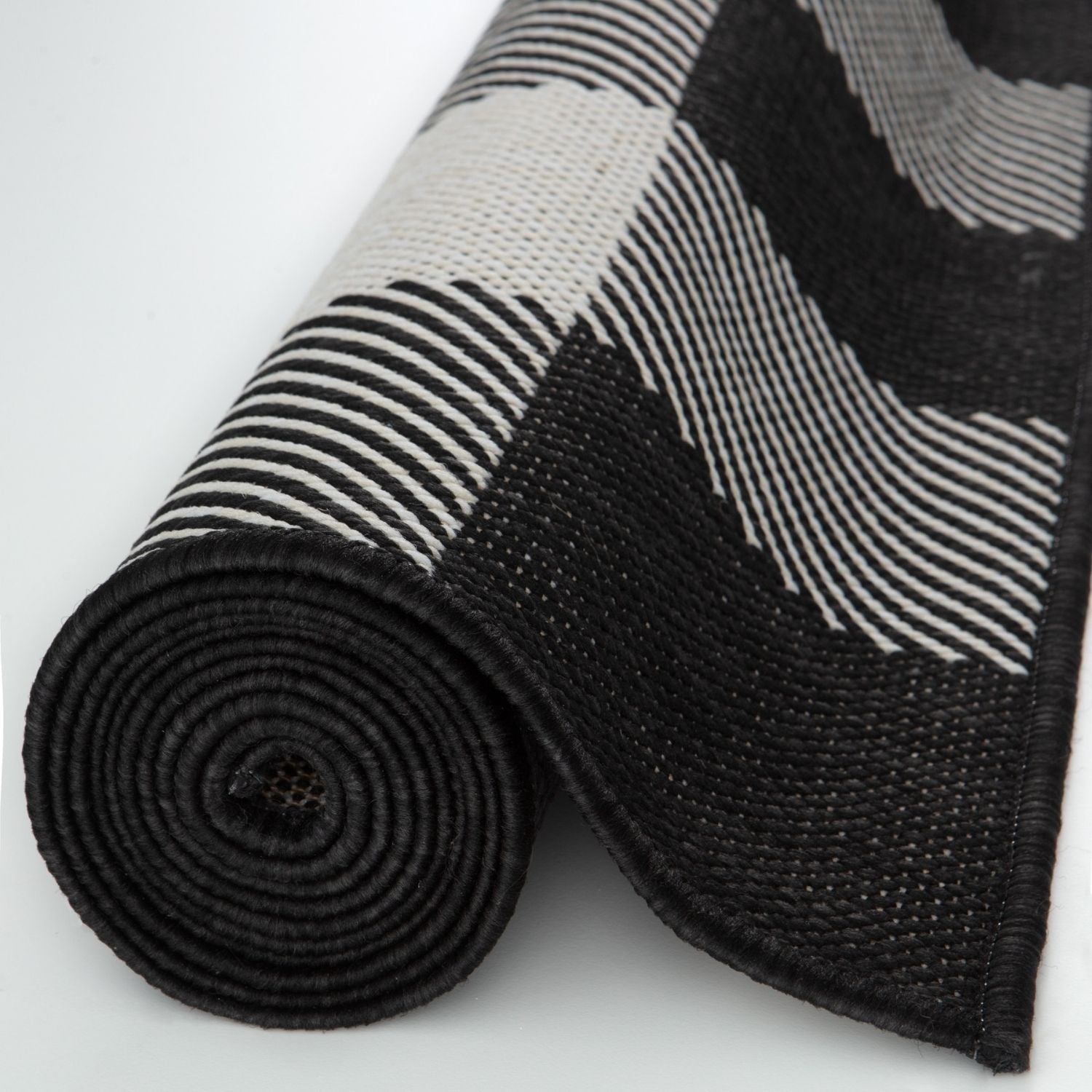 Ecology Outdoor Rug Black | 700BL - PN Home