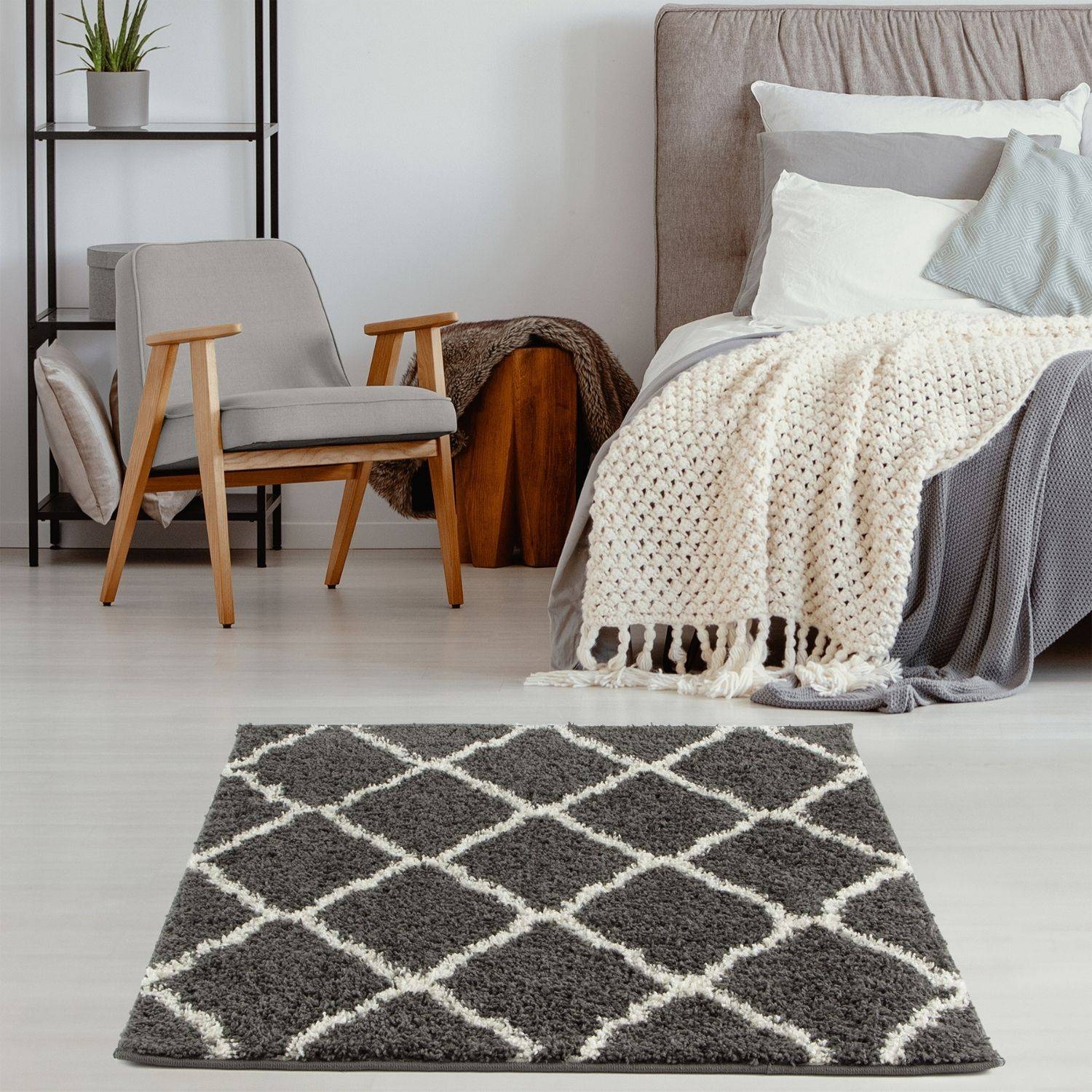 Moroccan Dark Grey Shaggy Rug | 740 - PN Home