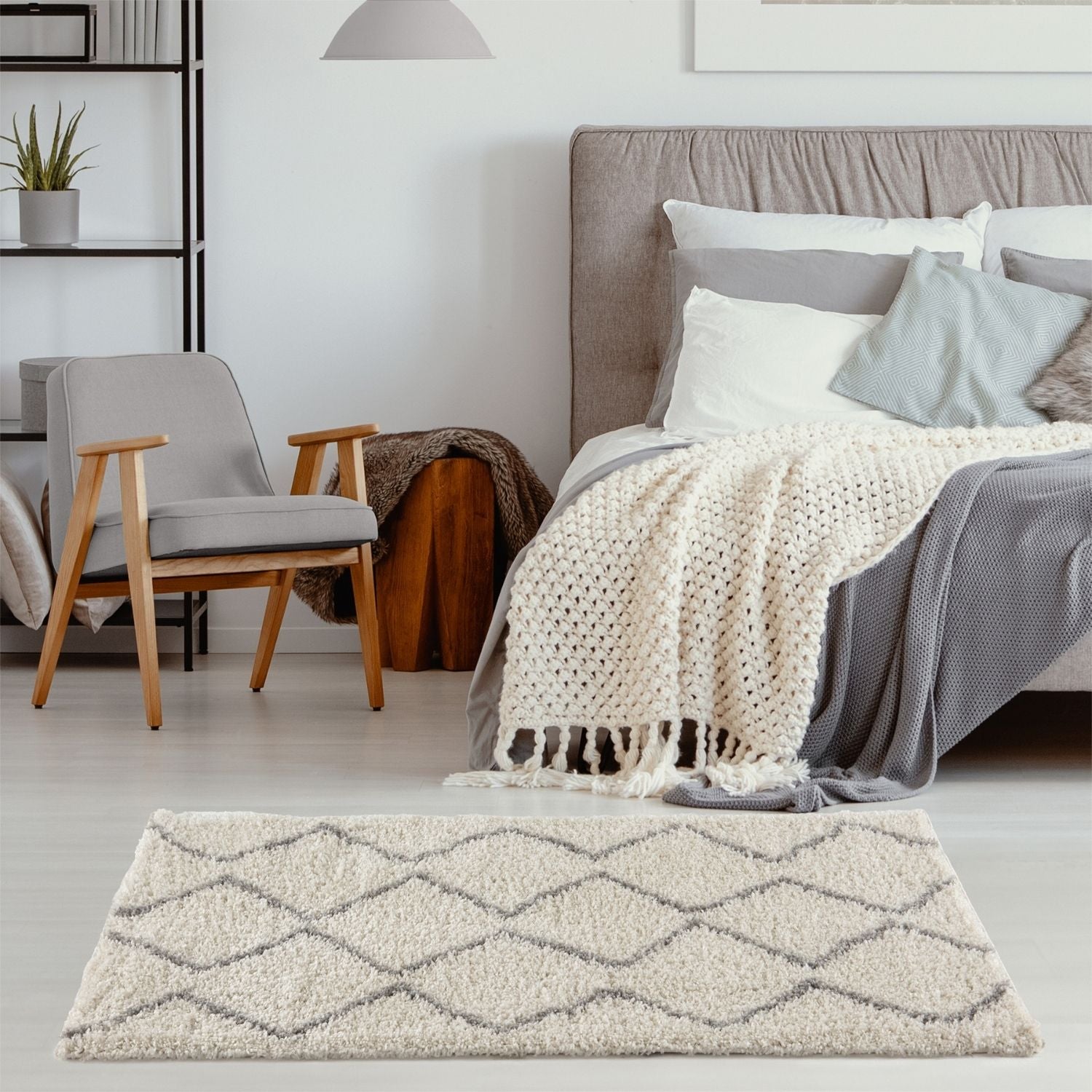 Moroccan Ivory Grey Shaggy Rug | 800 - PN Home