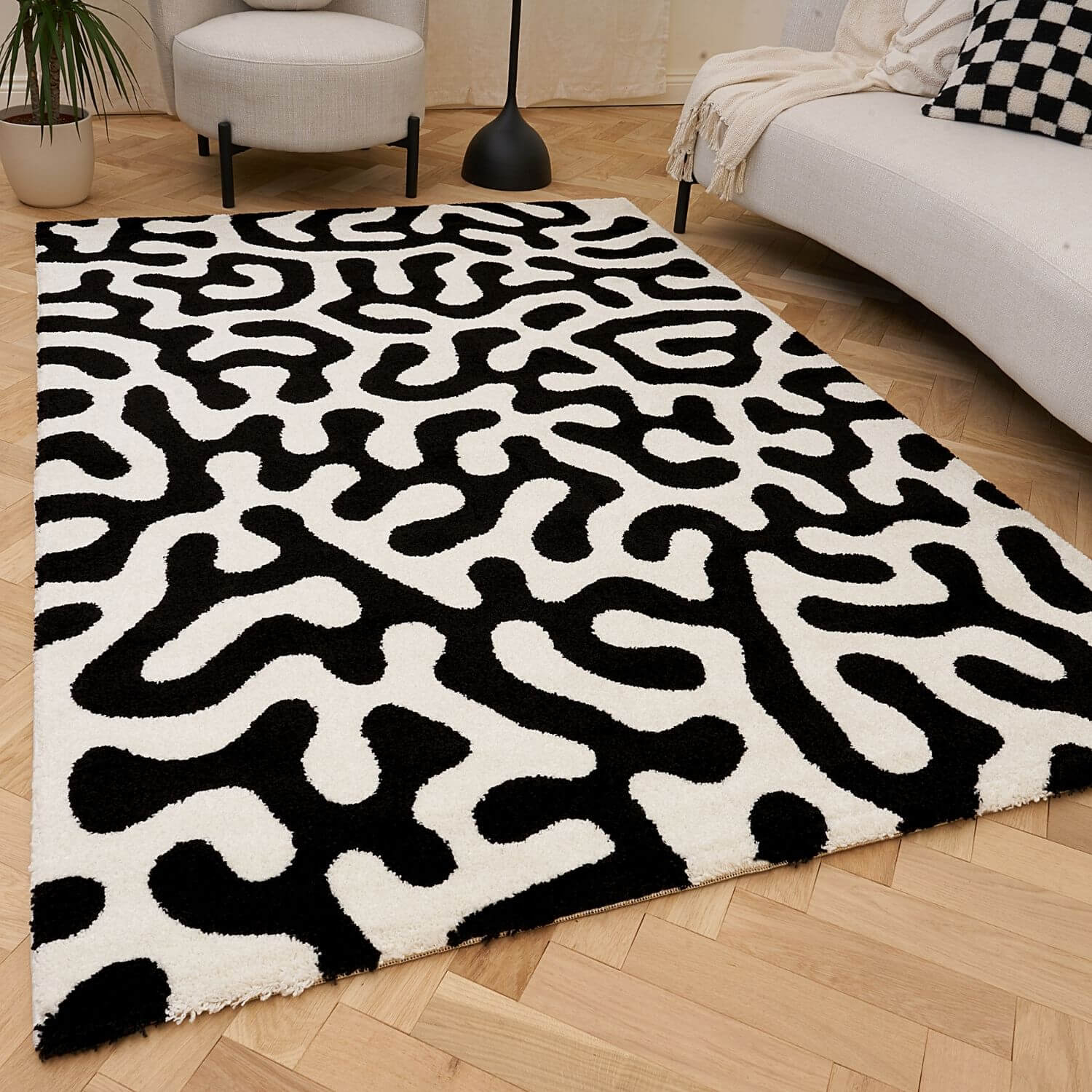Joli Doodle Black & White Rug - PN Home
