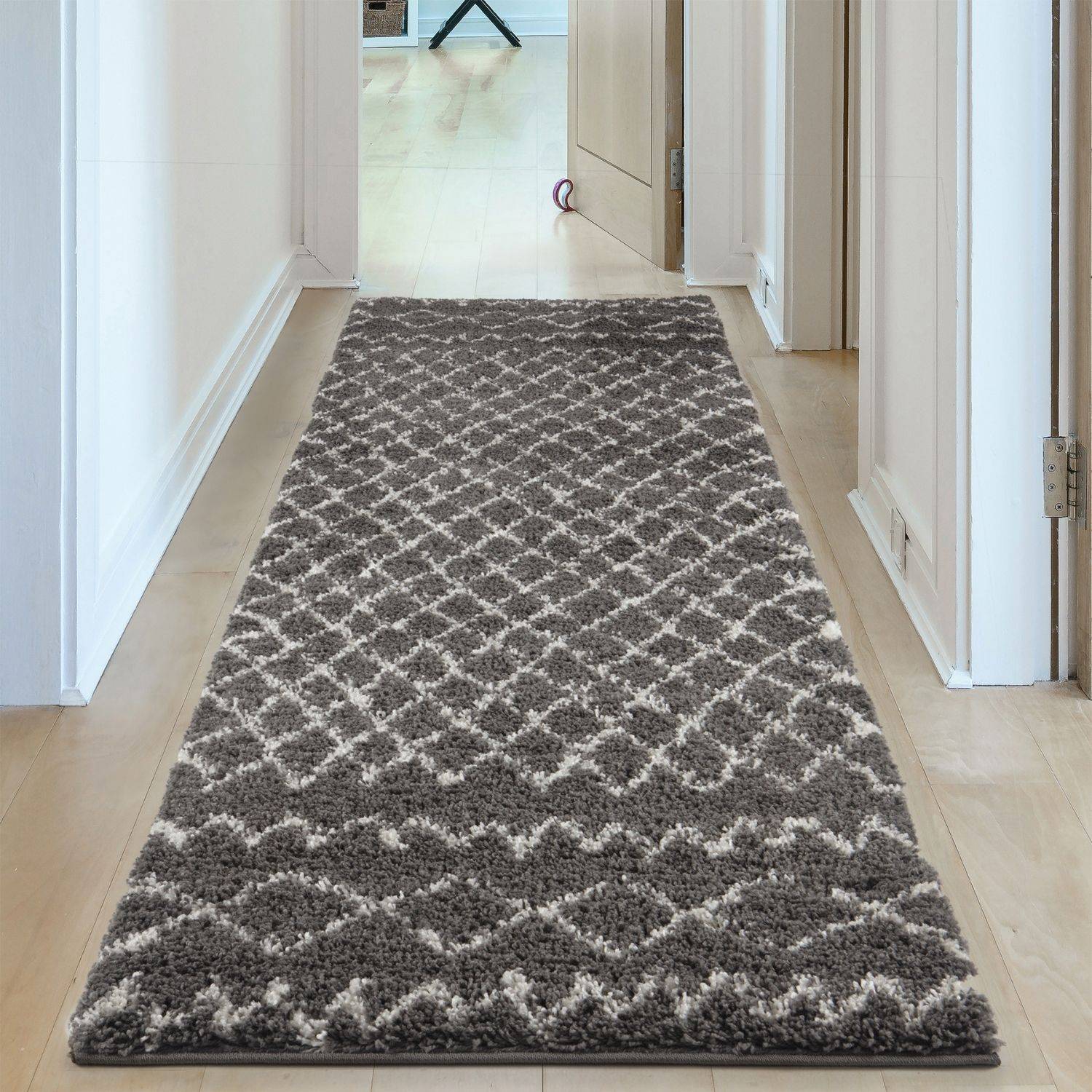 Moroccan Dark Grey Shaggy Rug | 940 - PN Home