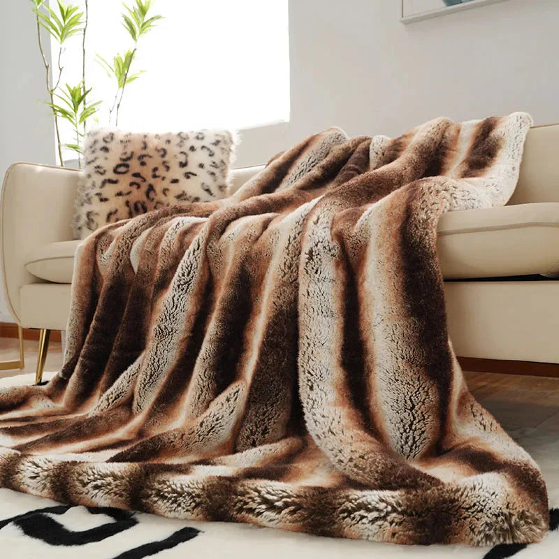 Takora Throw - PN Home