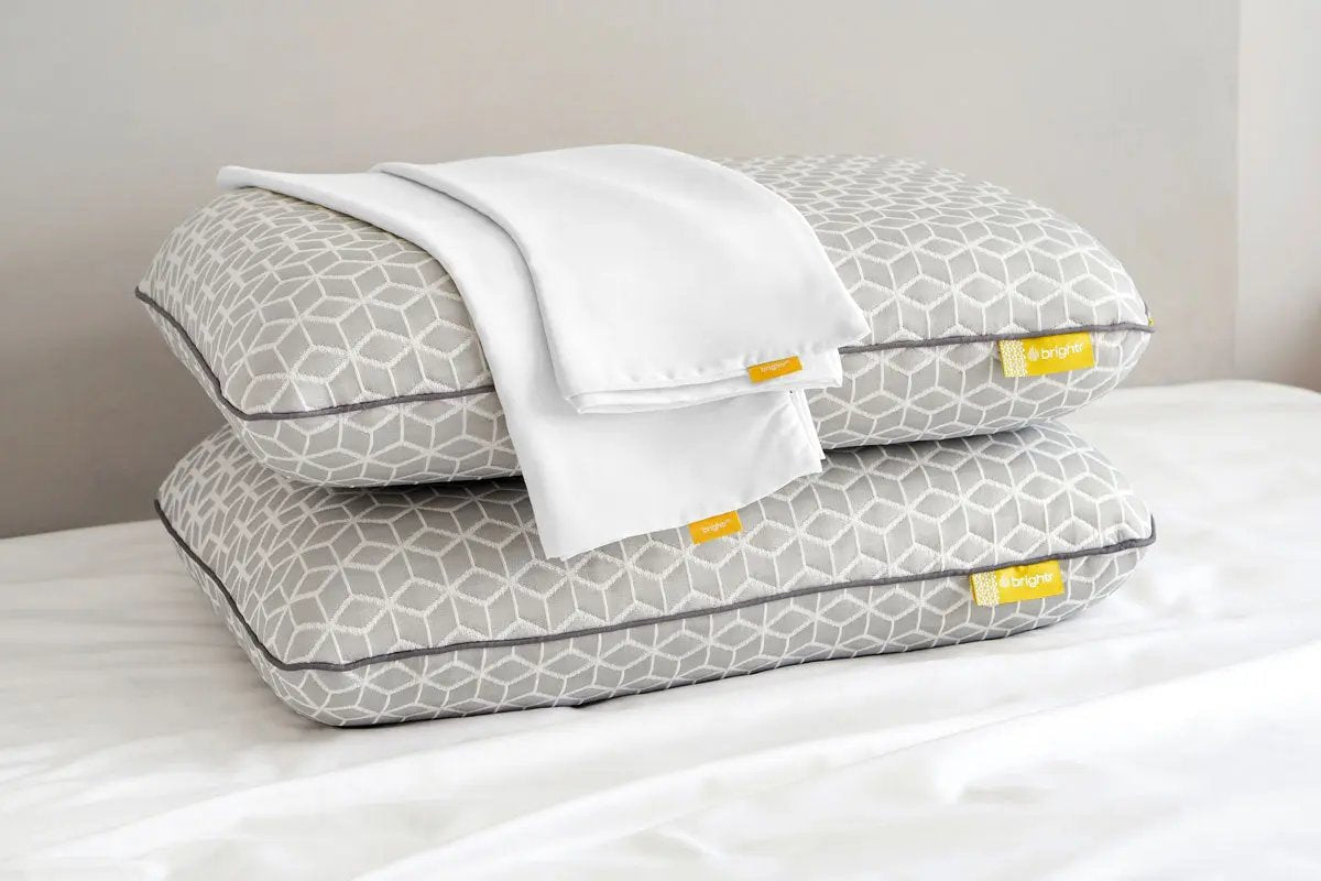 Brightr® Eclipse pillow & Copper pillowcase bundle