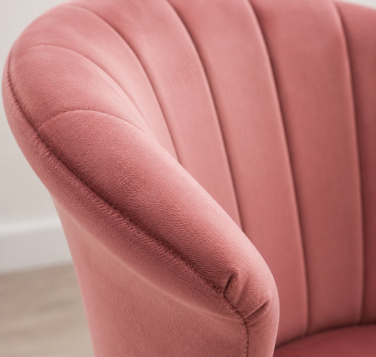Elsa Velvet Dining Chair