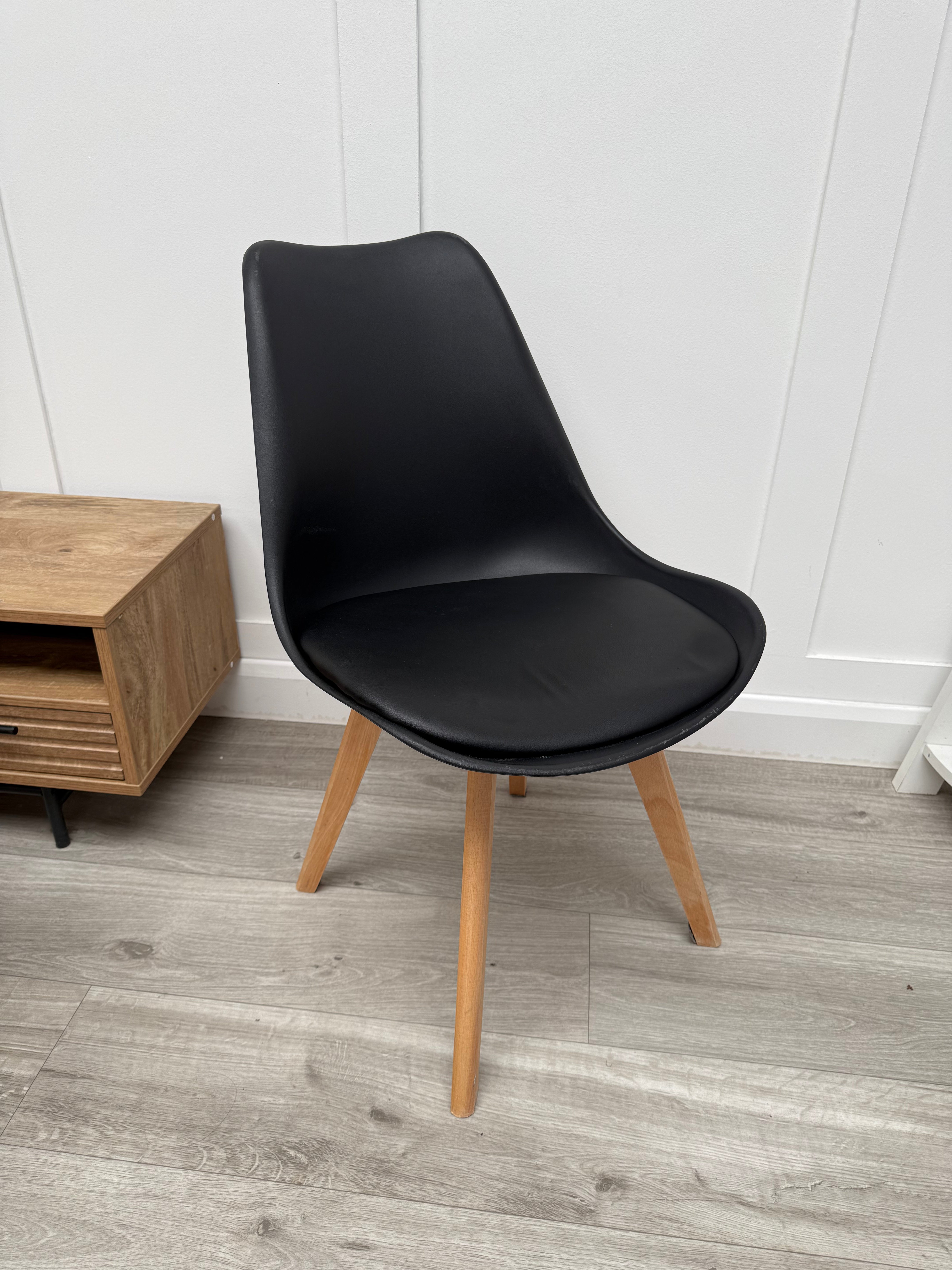 Black Lorenzo Scandinavian dining chair UK