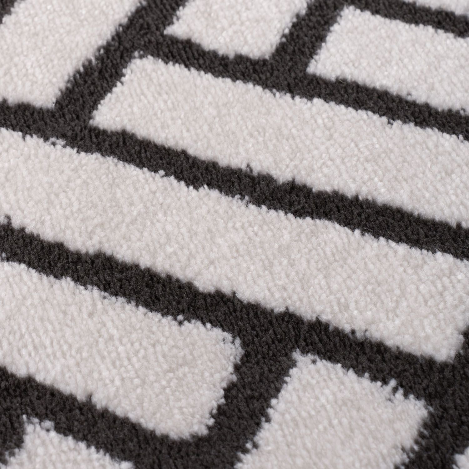 Loft Chevron Dark Grey Rug - PN Home