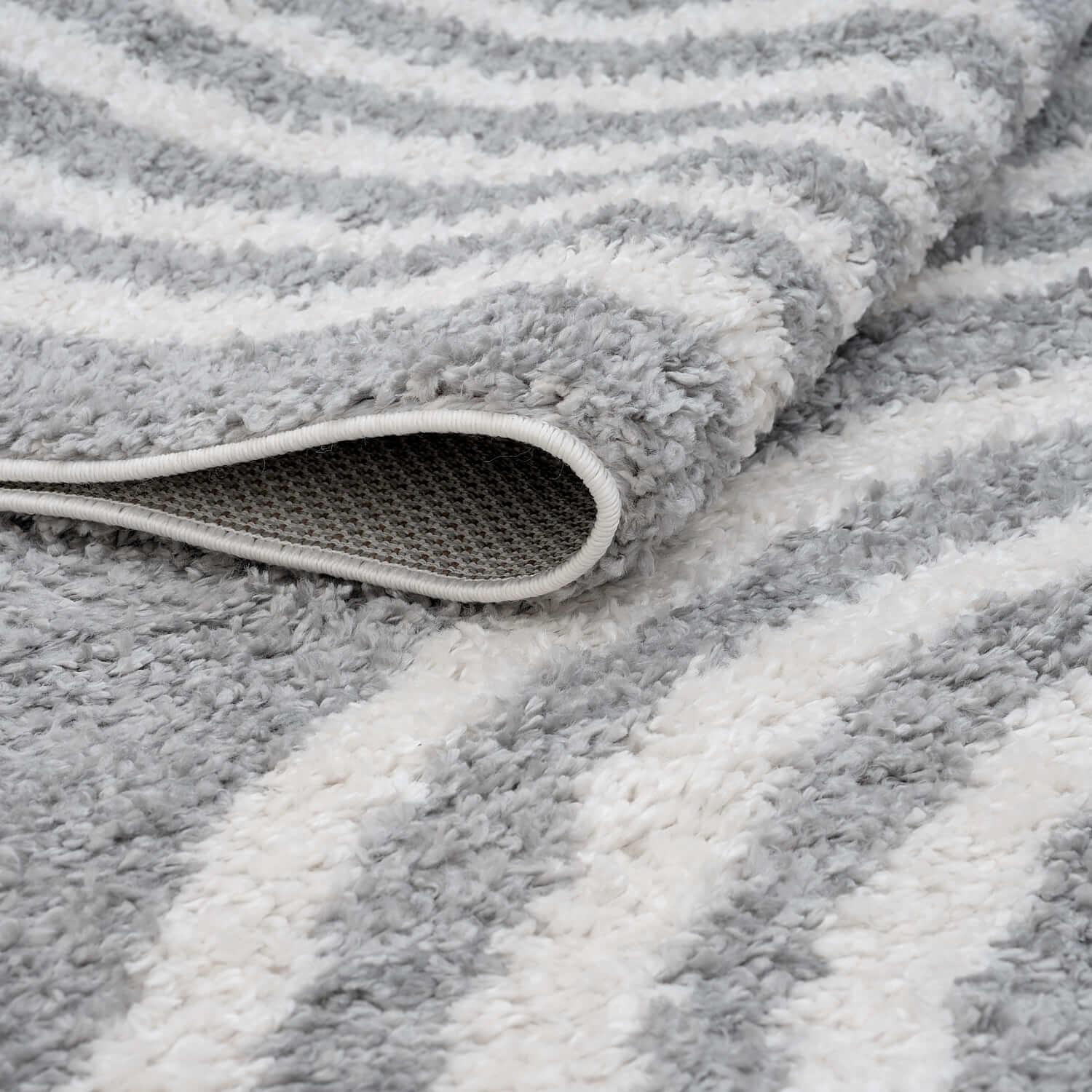 Moodi Shaggy Grey Echo Rug - PN Home