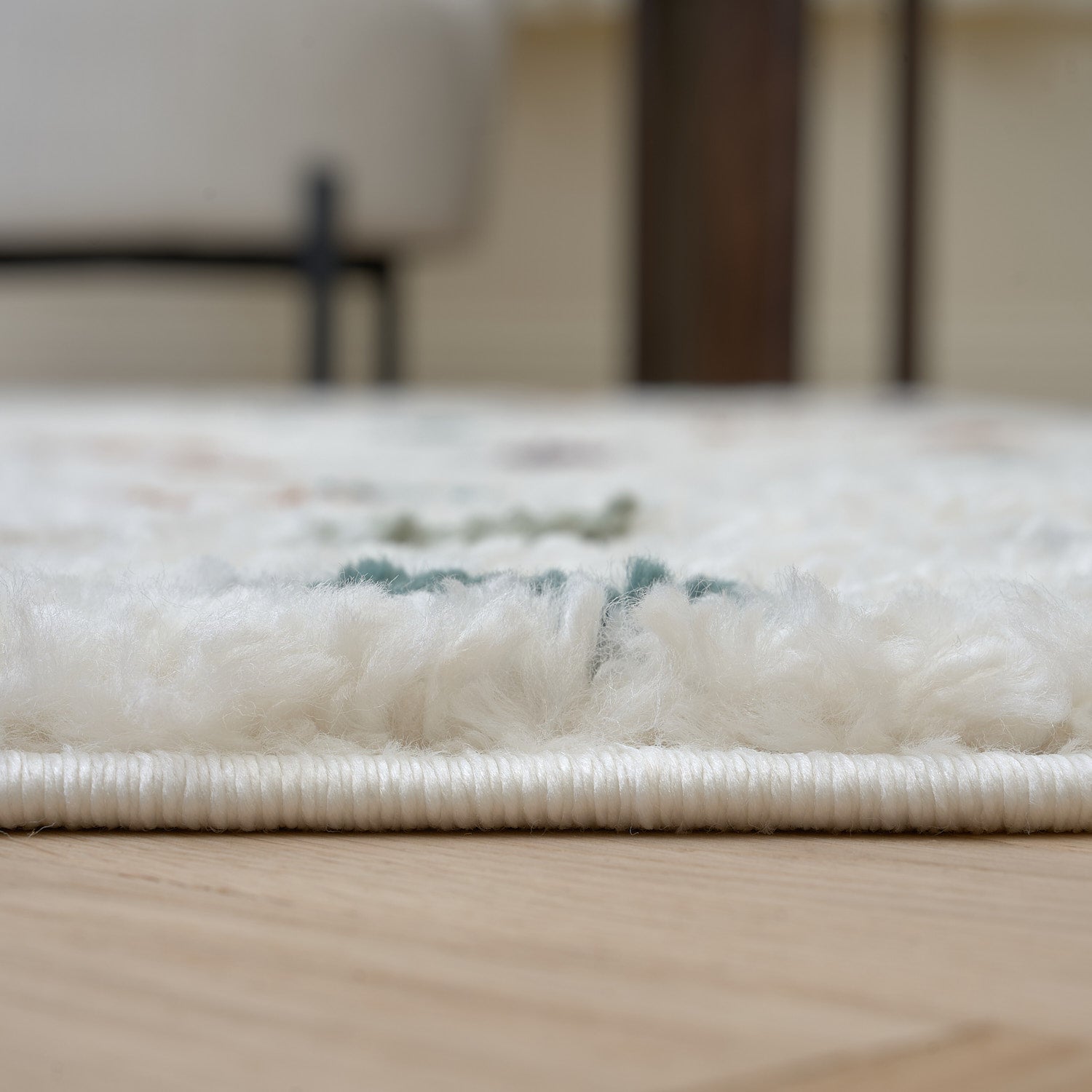 Moodi Shaggy Multicolour Jubile Rug - PN Home