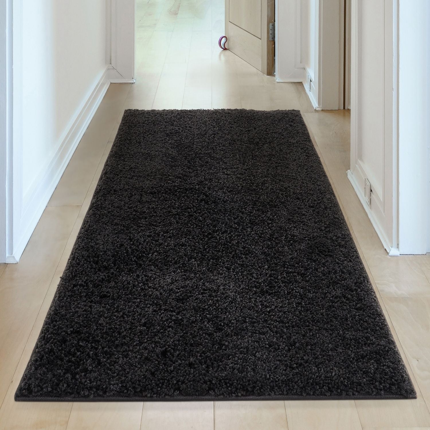 Myshaggy Solid Black Rug - PN Home