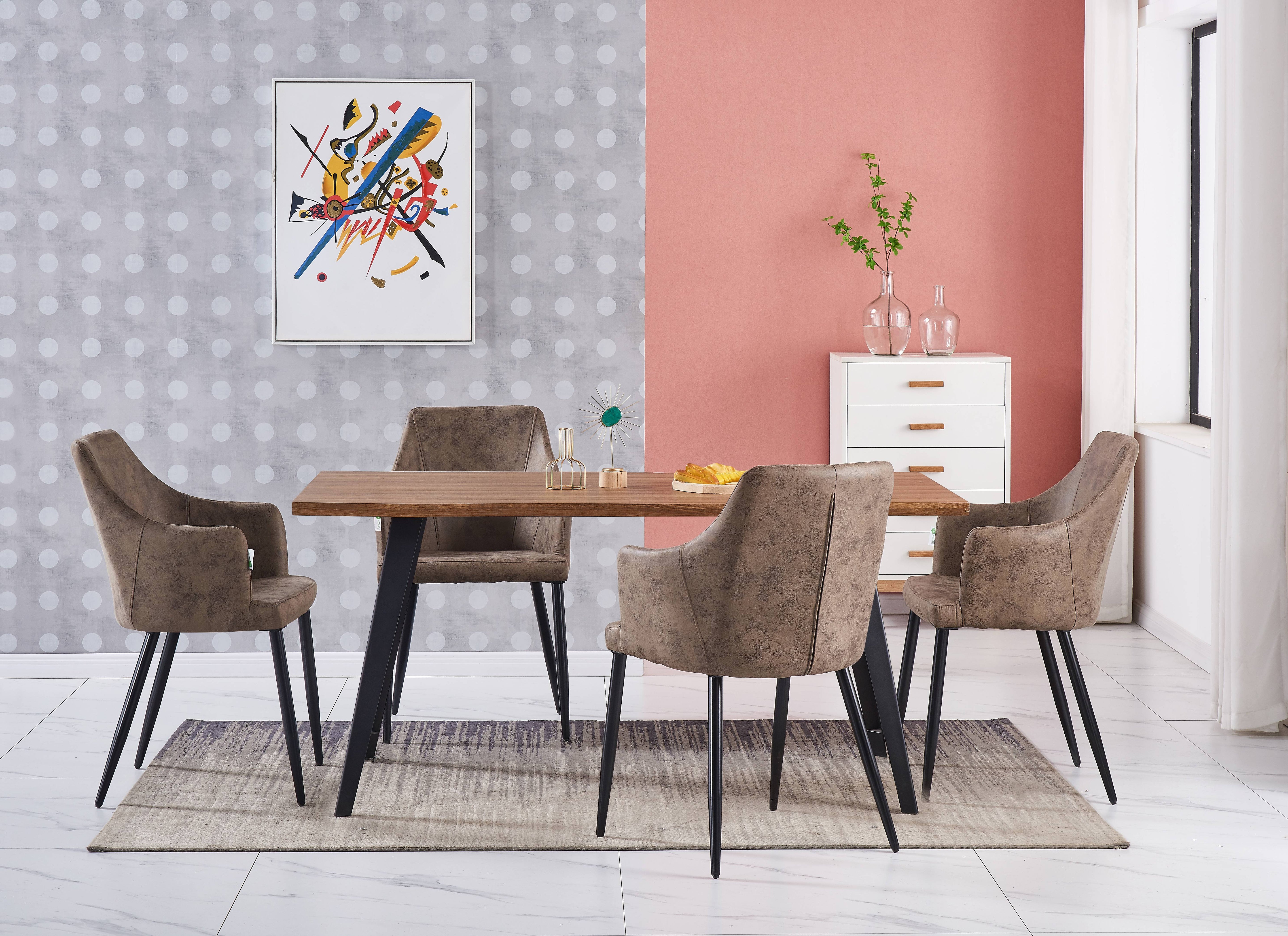 Zarah Rocco Dining Set with Oak Table and 4 Dining Chairs