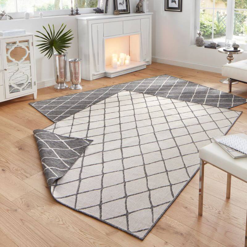 Reversible Indoor-Outdoor Geometric Flatweave Rug - PN Home