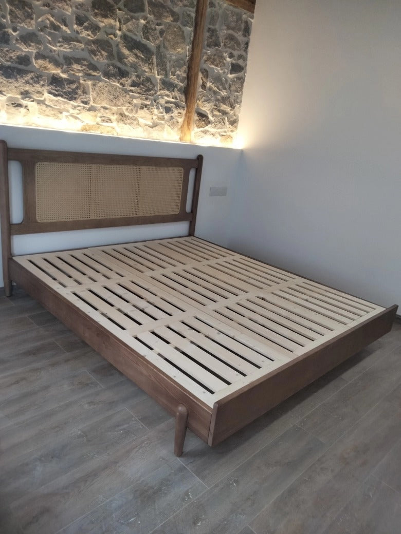 Mokuzai Bed - PN Home