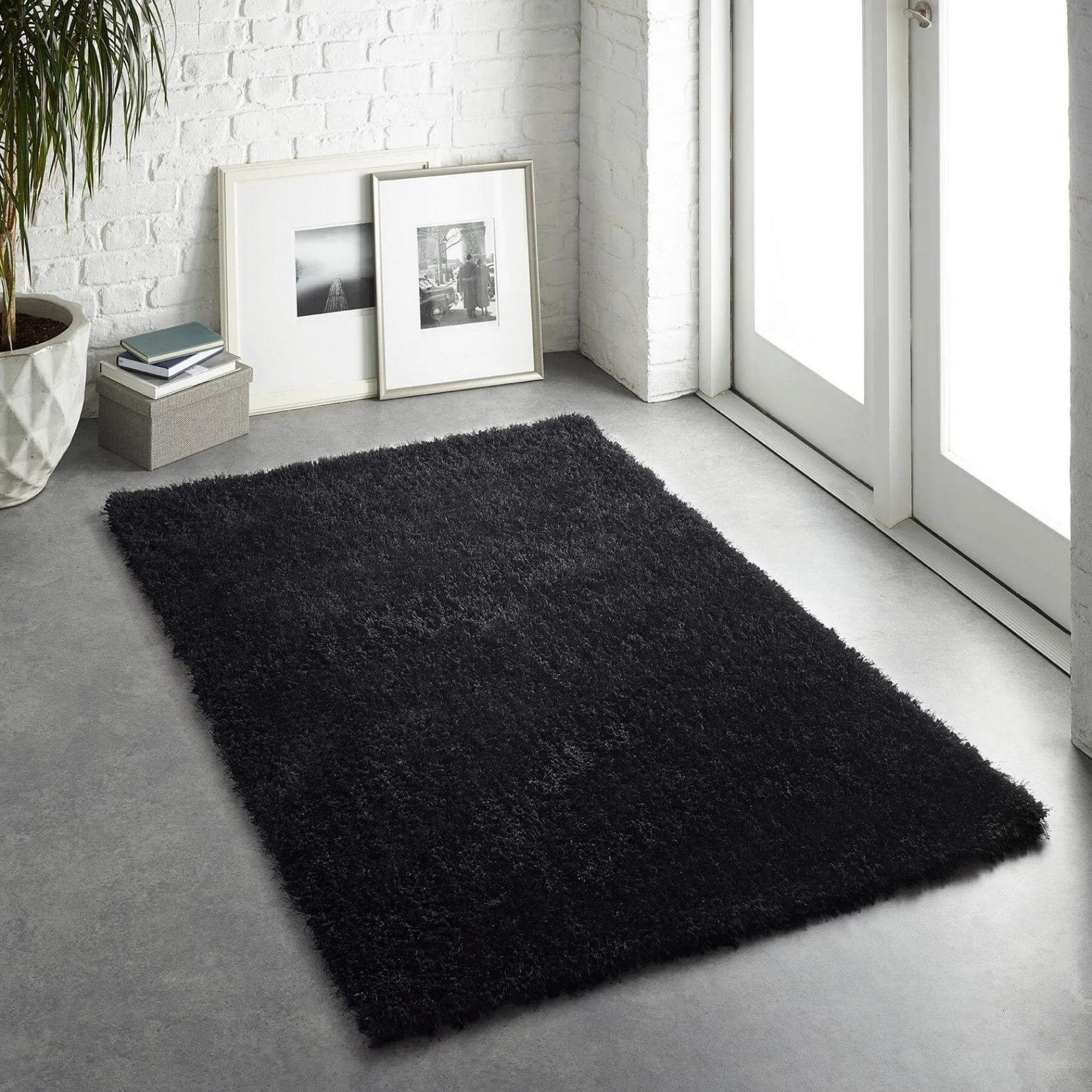 Chicago Black Shaggy Rug - PN Home