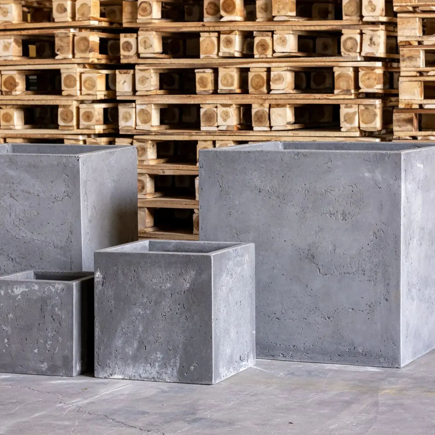 Cubrosa | Onyx Dusk β 40cm Large Concrete Square Planter β 38L Block Plant Pot