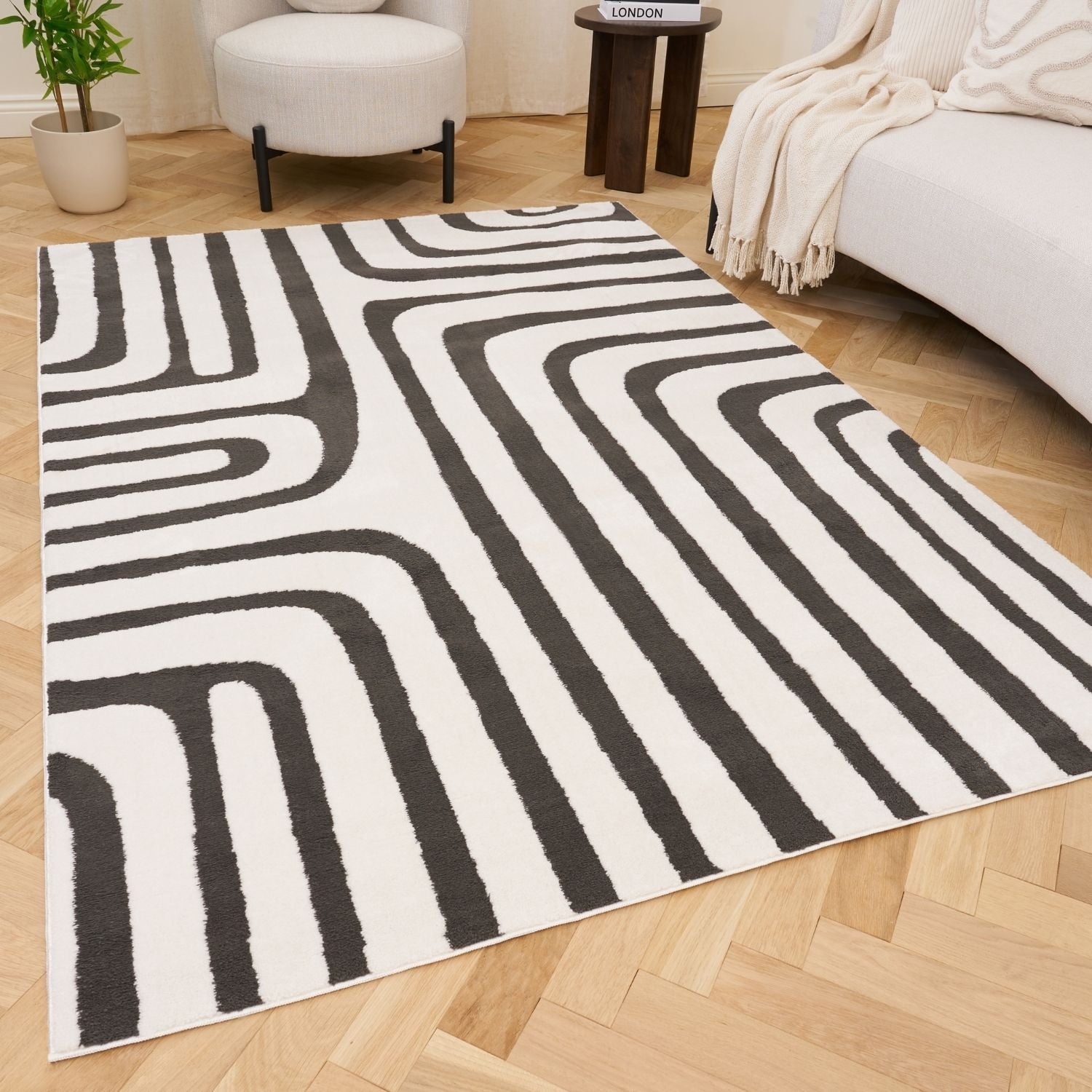 Loft Geometric Dark Grey Rug - PN Home