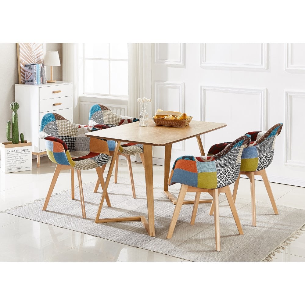 Patchwork Dallas Dining Set for 4 - a Wooden Dining Table & Set of 4 Pacthwork Tub Dining Chairs with Armrests - Scandinavian Design