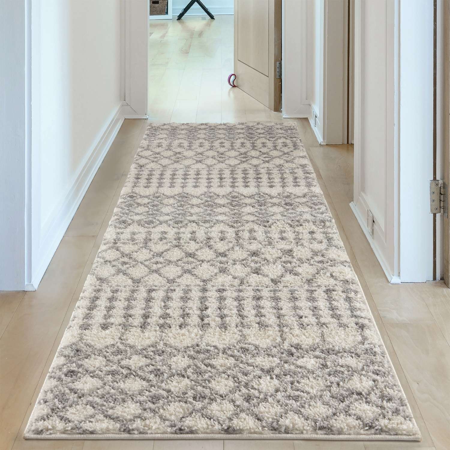 Moroccan Ivory Grey Shaggy Rug | 1000 - PN Home