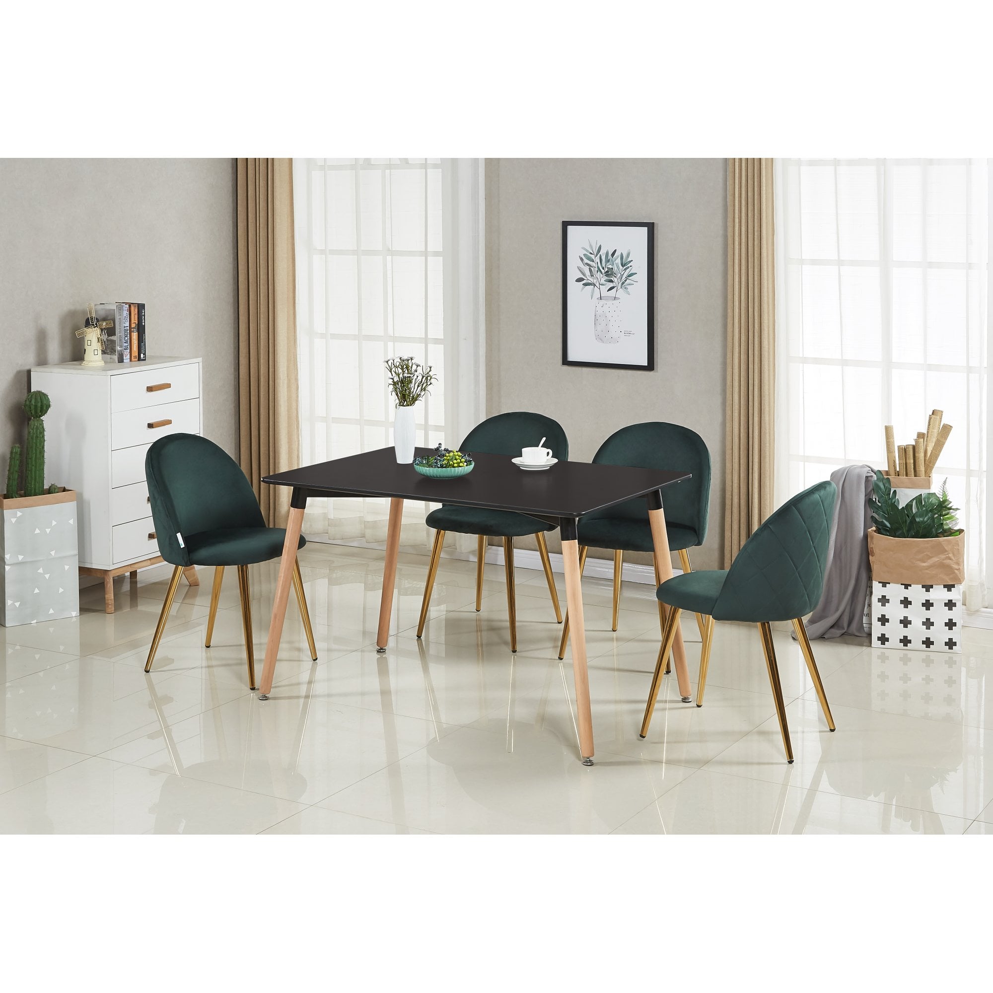 Lucia Deluxe Velvet Chair
