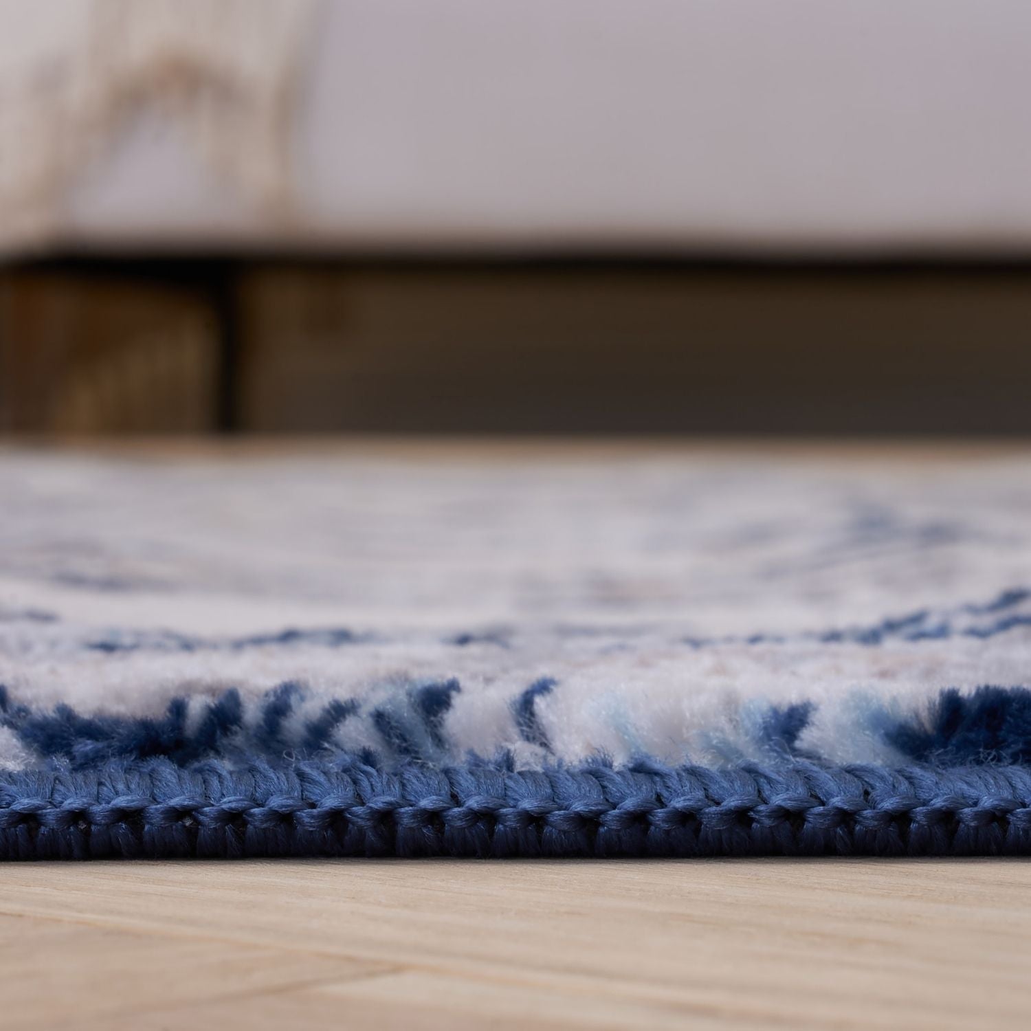 Montana Vintage Navy Rugs | 4000 - PN Home