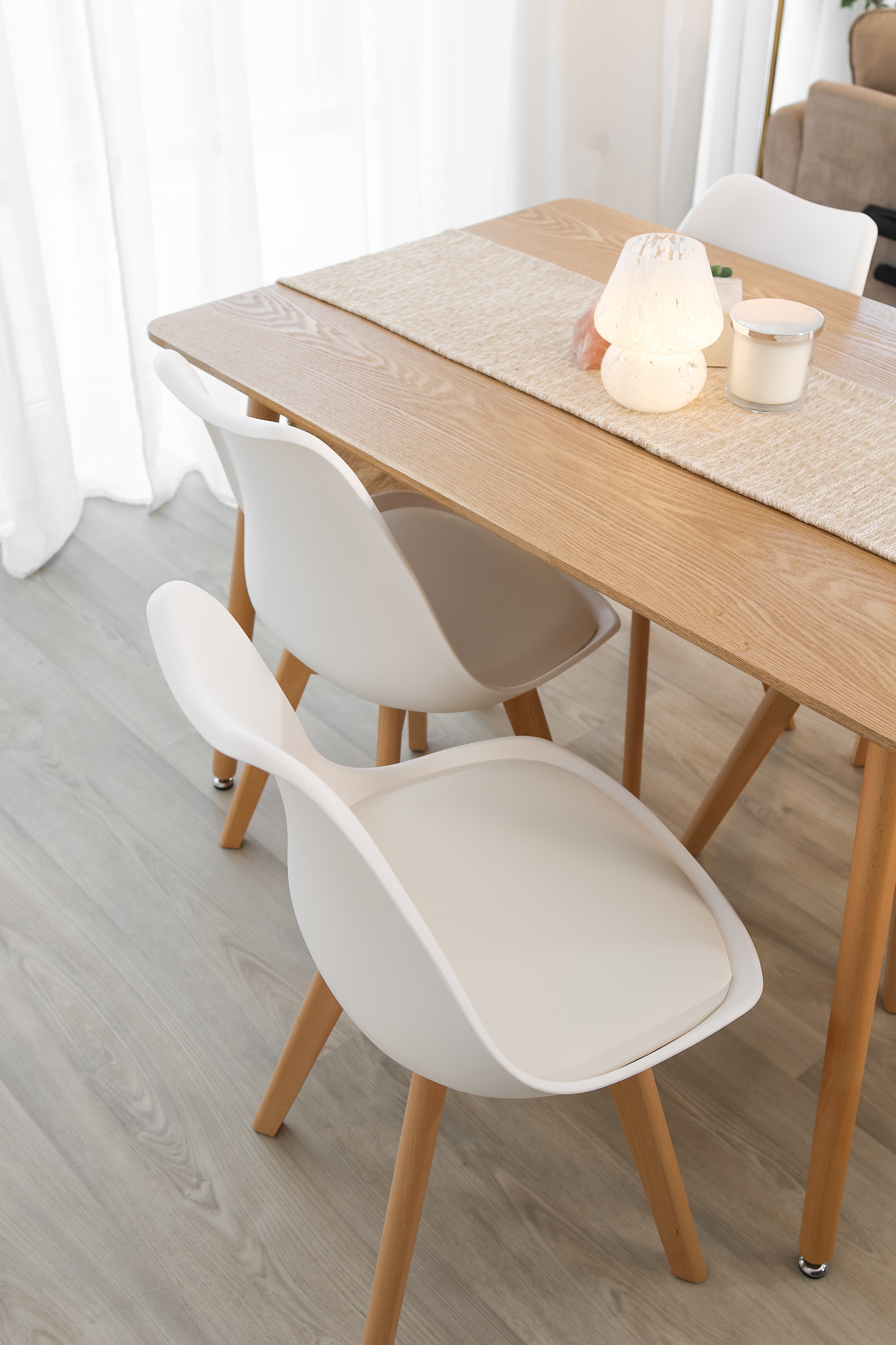 5-Piece Halo Dining Set (Oak Table + 4 Jamie Lorenzo Tulip Chairs) - PN Home