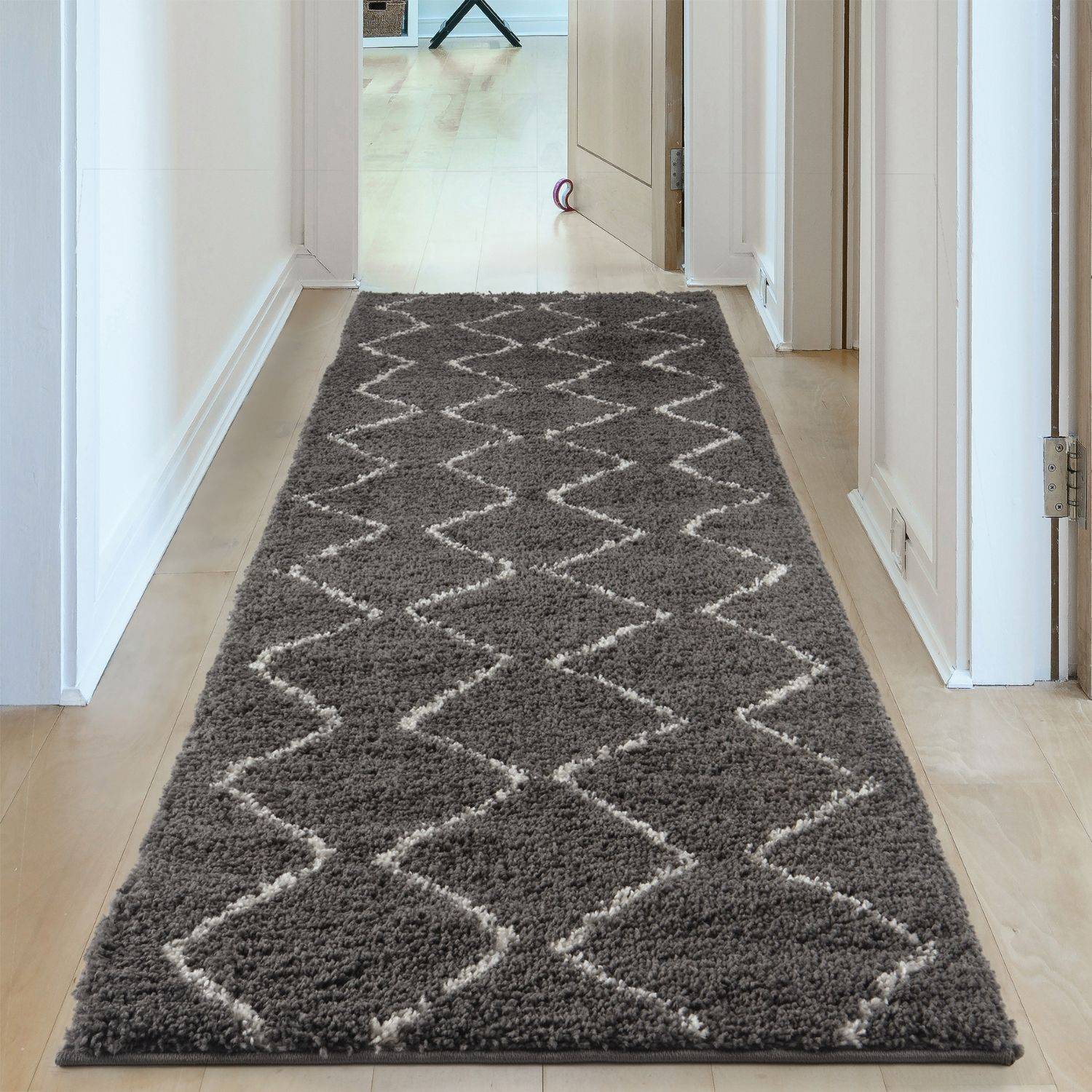 Moroccan Dark Grey Shaggy Rug | 840 - PN Home