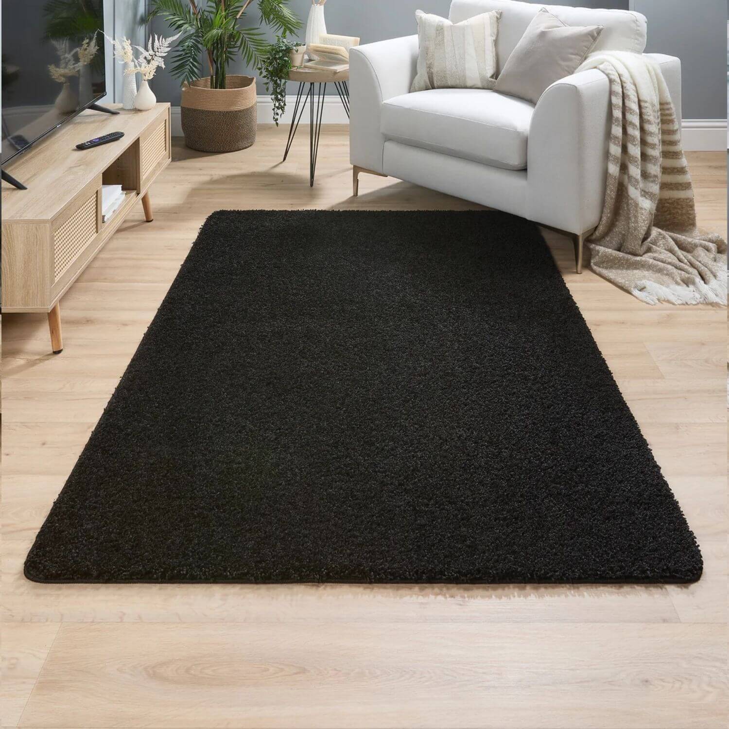 Washable Black Shaggy Rug - PN Home