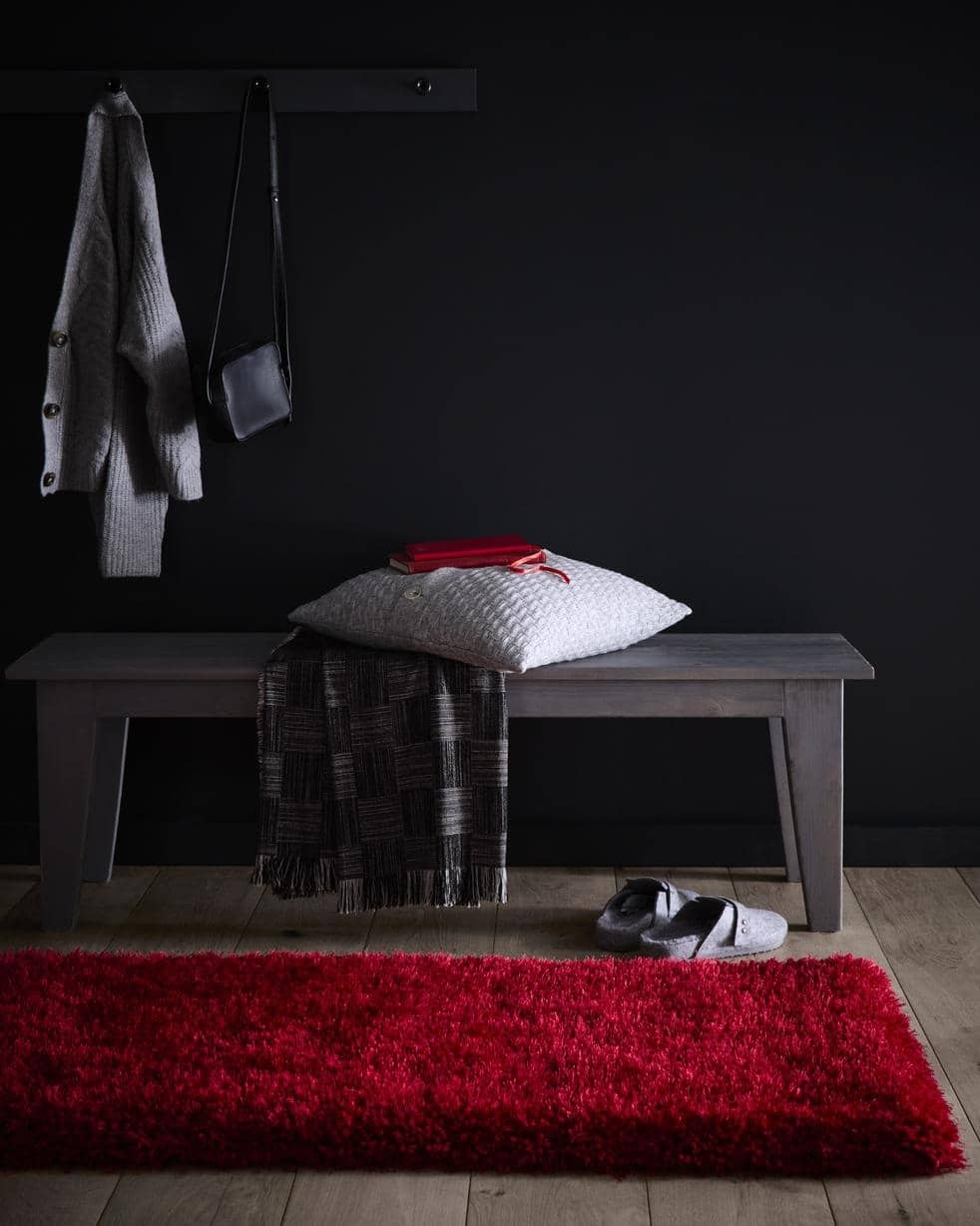 Chicago Red Shaggy Rug - PN Home