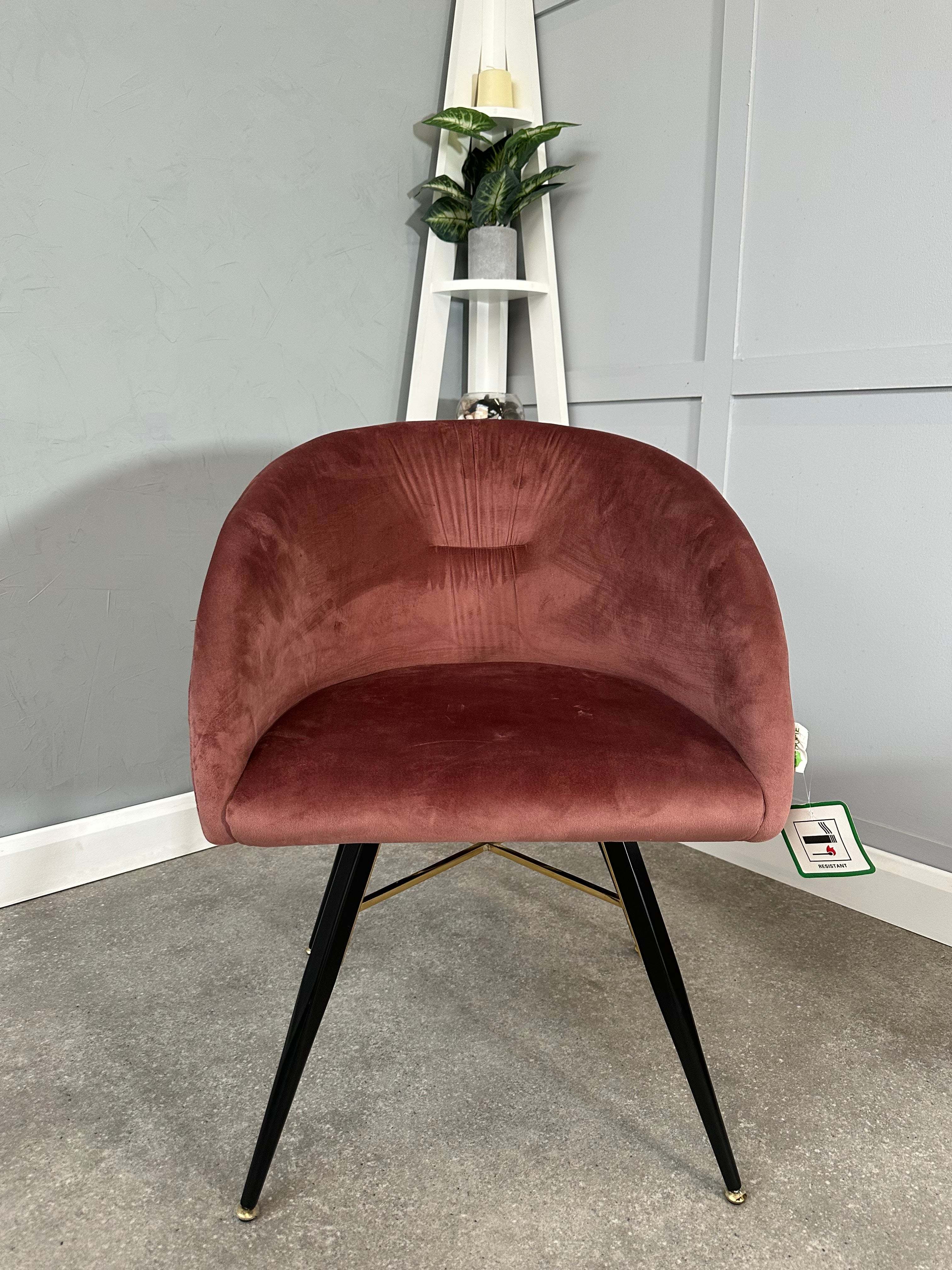 Vittorio Chair Pink