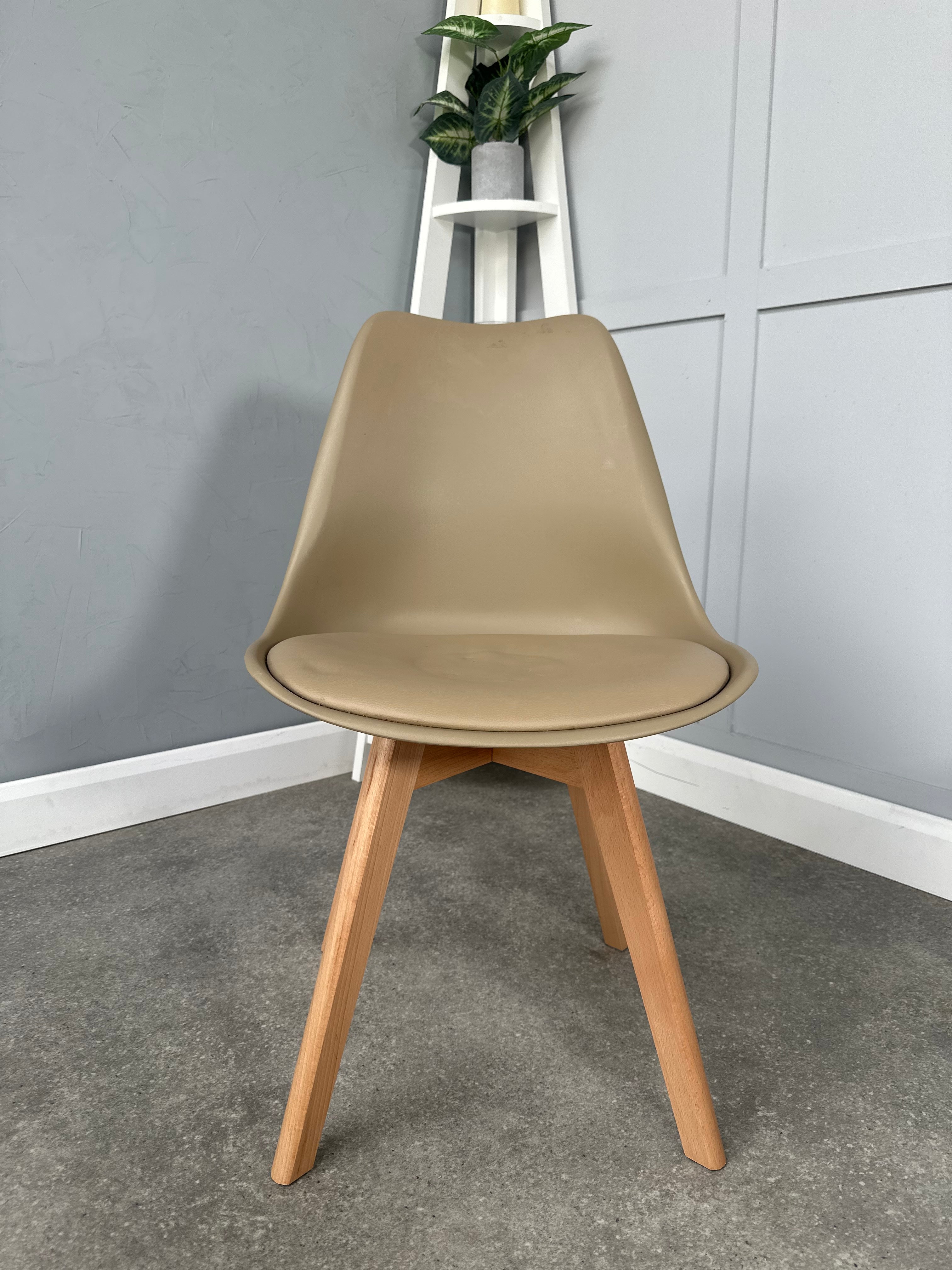 Jamie Lorenzo Dining Chair - Vanilla