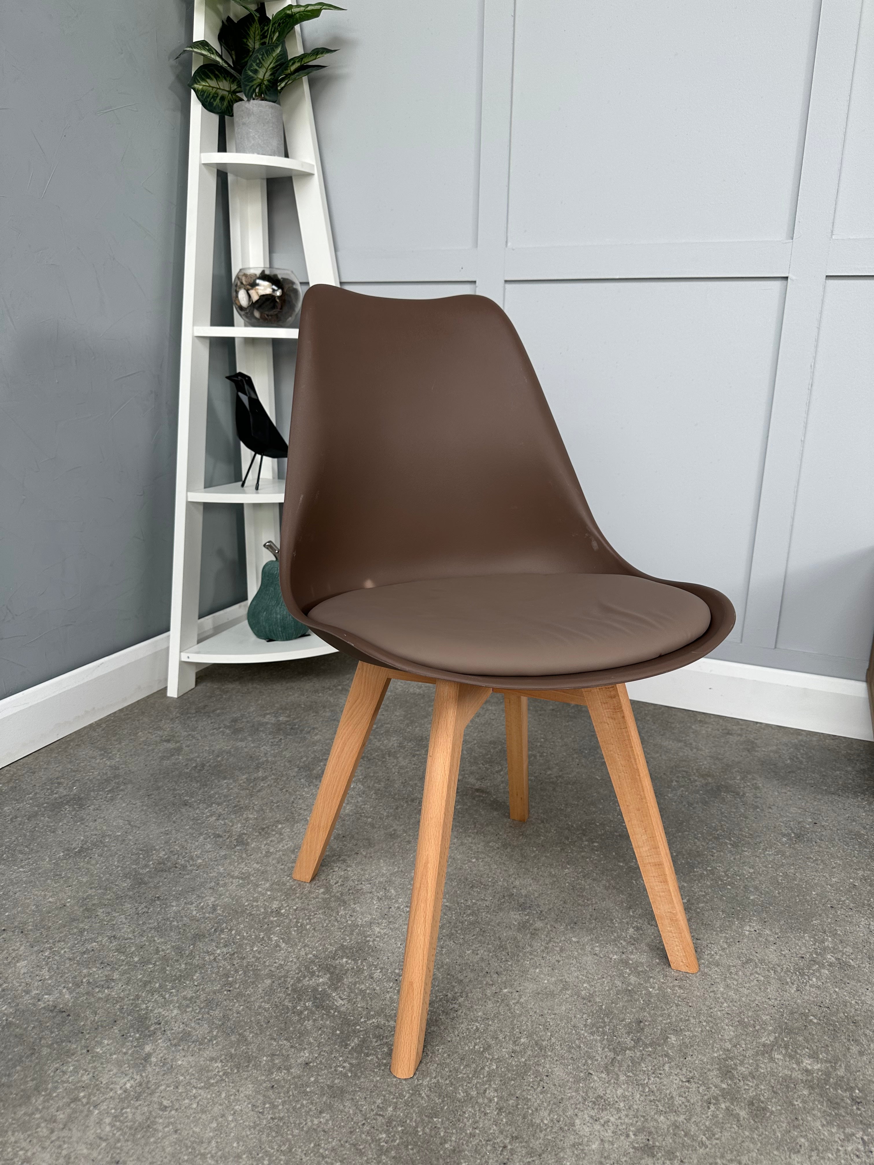 Jamie Lorenzo Dining Chair - Brown