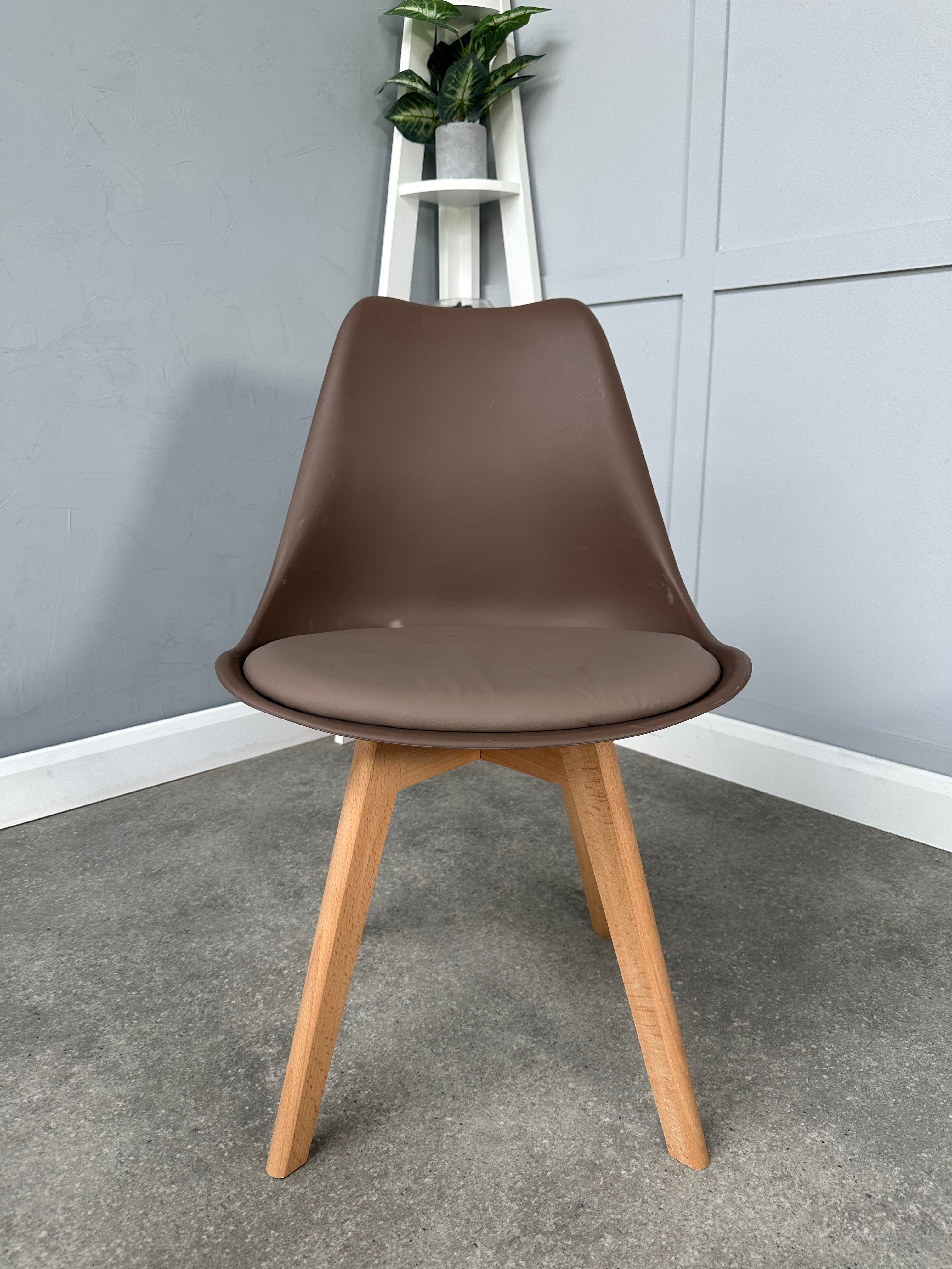 Jamie Lorenzo Dining Chair - Brown