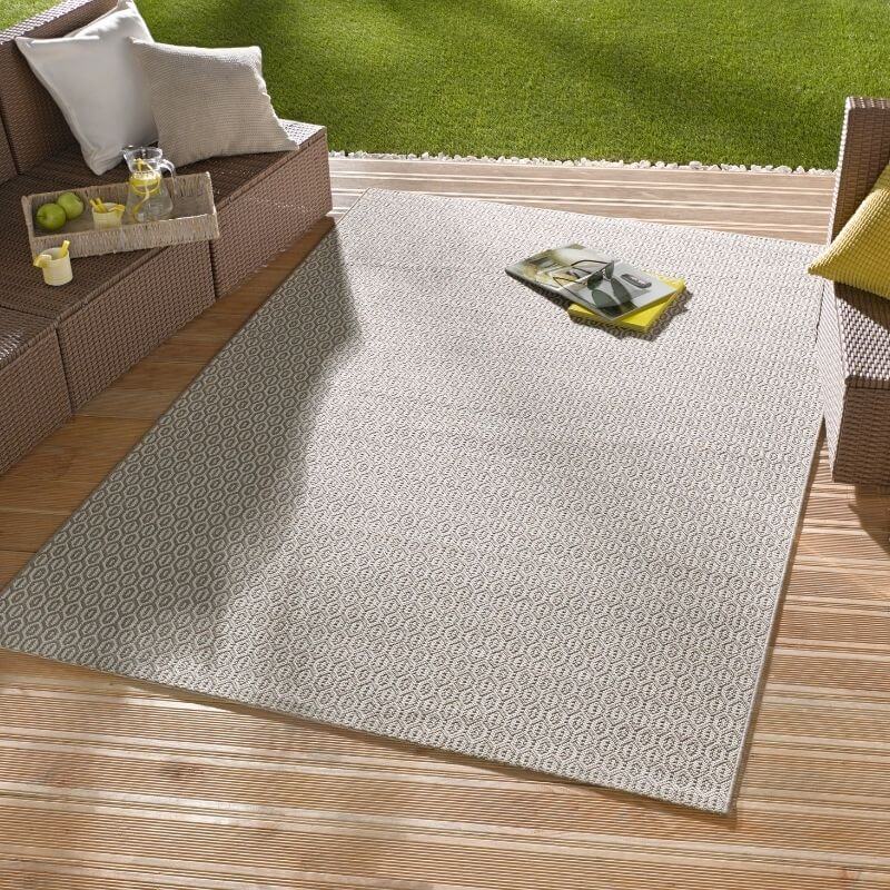 Indoor Outdoor Coin Rug – Geometric Design - PN Home