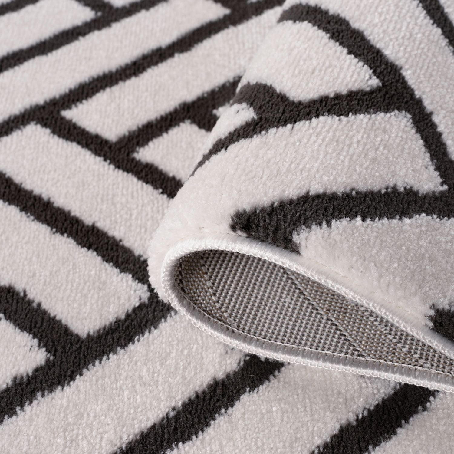 Loft Chevron Dark Grey Rug - PN Home