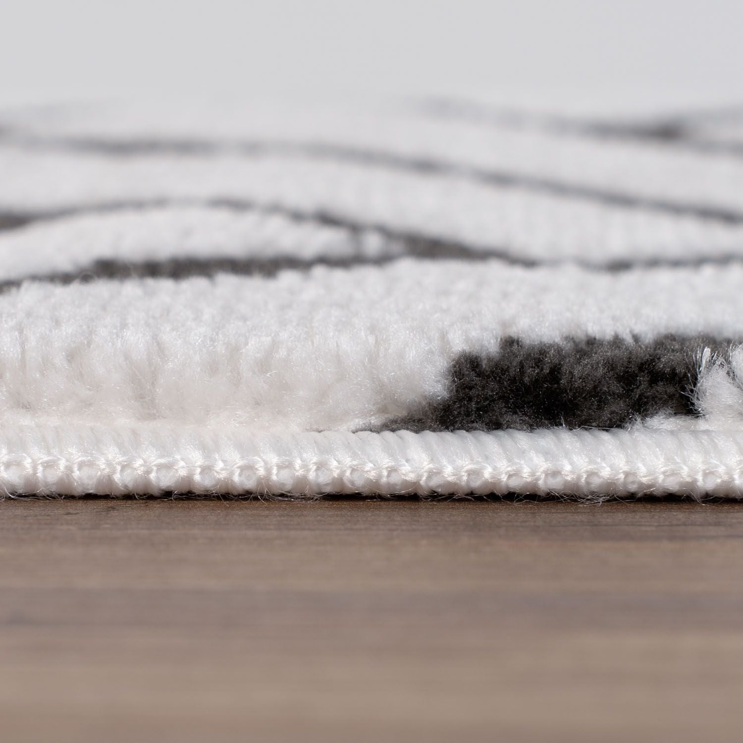Loft Chevron Dark Grey Rug - PN Home