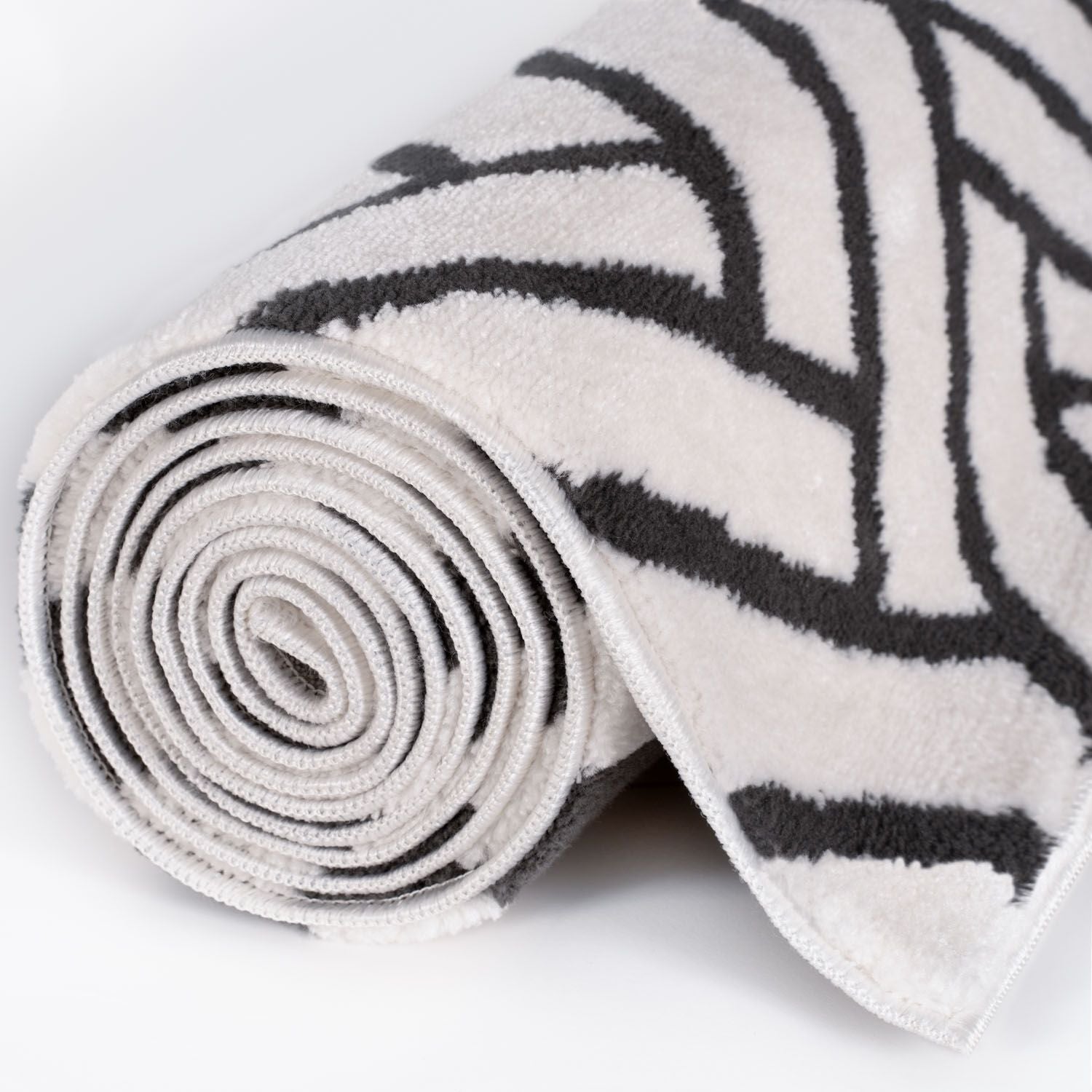 Loft Chevron Dark Grey Rug - PN Home