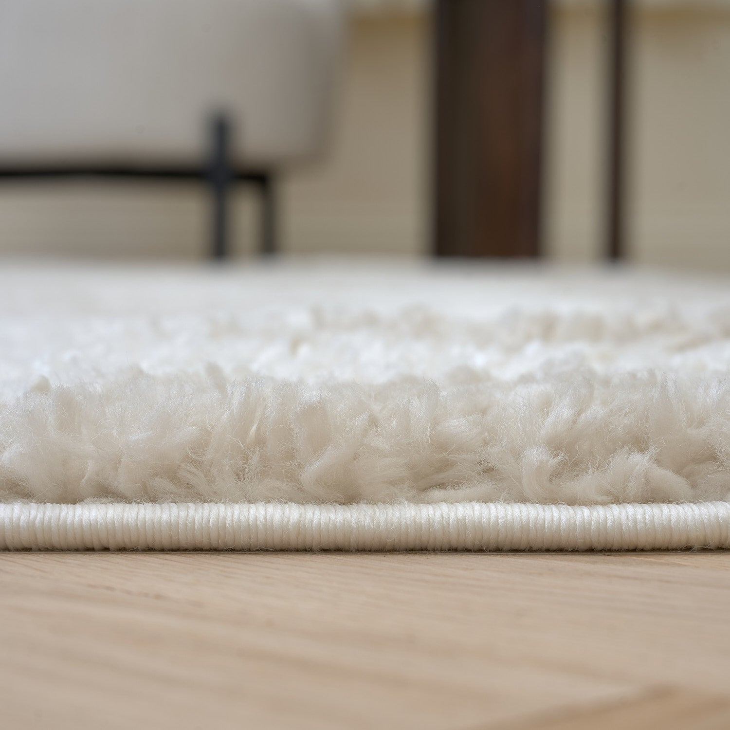Moodi Shaggy Cream Kora Rug - PN Home